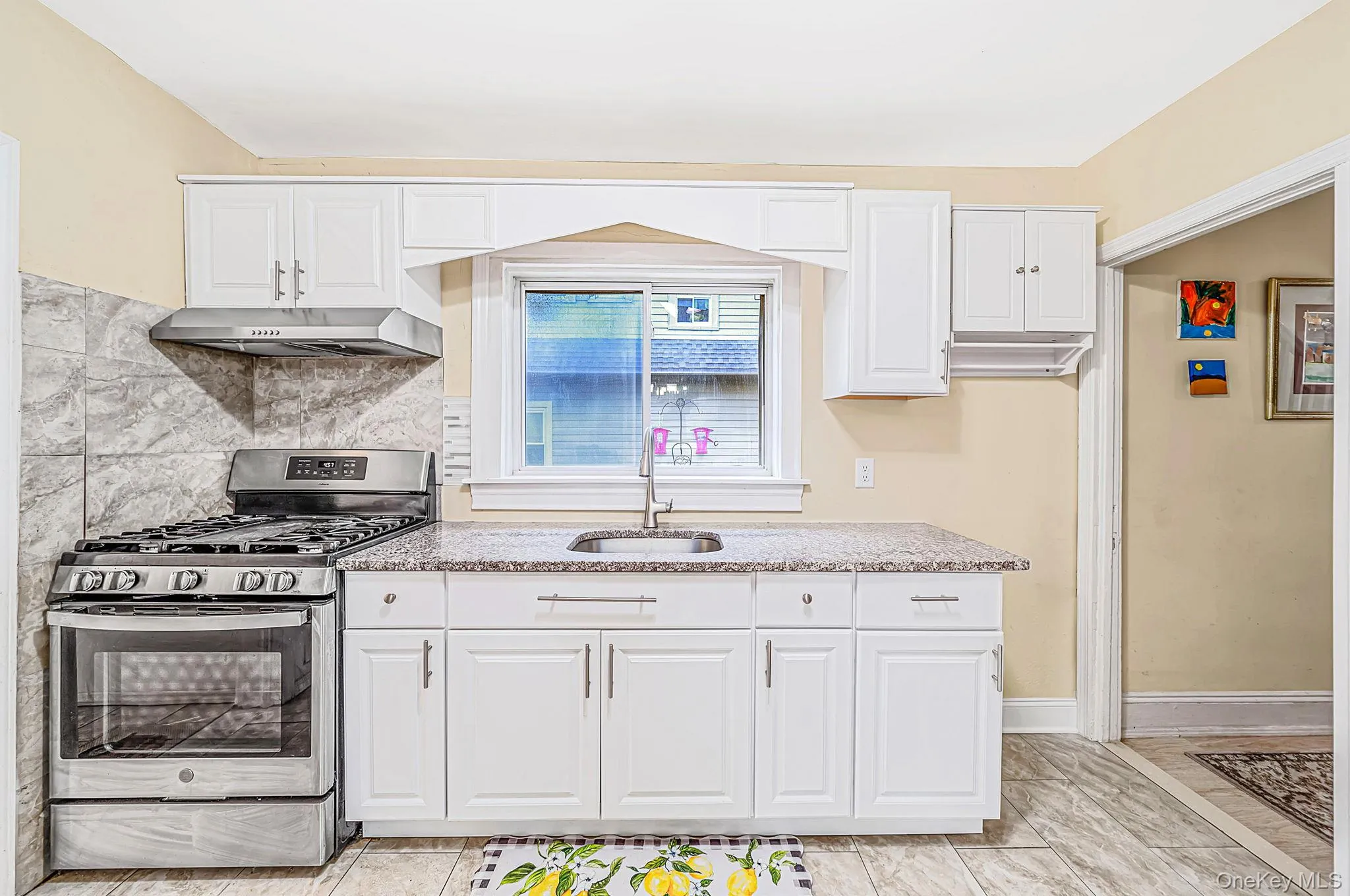 96 Van Cott Avenue, Hempstead, NY, 3 Bedrooms Bedrooms, 8 Rooms Rooms,2 BathroomsBathrooms,Residential,For Rent,Van Cott,0,1055818 96 Van Cott Avenue, Hempstead, NY, 3 Bedrooms Bedrooms, 8 Rooms Rooms,2 BathroomsBathrooms,Residential,For Rent,Van Cott,0,1055818