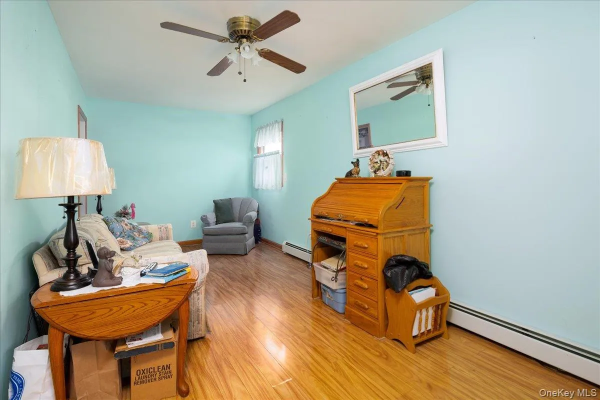 8 Park Circle, Babylon, NY, 3 Bedrooms Bedrooms, 7 Rooms Rooms,1 BathroomBathrooms,Residential,For Rent,Park,0,1055821 8 Park Circle, Babylon, NY, 3 Bedrooms Bedrooms, 7 Rooms Rooms,1 BathroomBathrooms,Residential,For Rent,Park,0,1055821