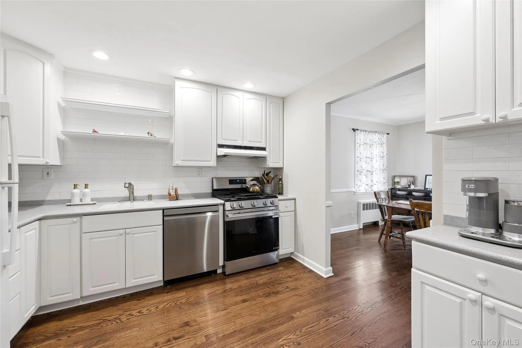 10 Grace Court, Islip, NY, 3 Bedrooms Bedrooms, 14 Rooms Rooms,3 BathroomsBathrooms,Residential,For Rent,Grace,0,1055822 10 Grace Court, Islip, NY, 3 Bedrooms Bedrooms, 14 Rooms Rooms,3 BathroomsBathrooms,Residential,For Rent,Grace,0,1055822