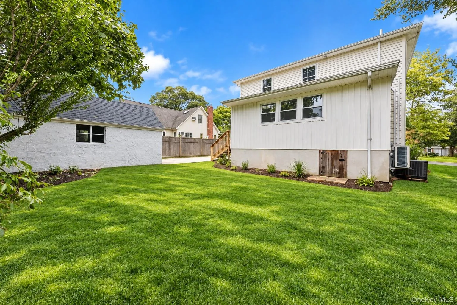 10 Grace Court, Islip, NY, 3 Bedrooms Bedrooms, 14 Rooms Rooms,3 BathroomsBathrooms,Residential,For Rent,Grace,0,1055822 10 Grace Court, Islip, NY, 3 Bedrooms Bedrooms, 14 Rooms Rooms,3 BathroomsBathrooms,Residential,For Rent,Grace,0,1055822