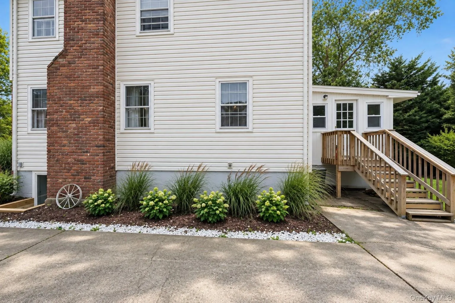 10 Grace Court, Islip, NY, 3 Bedrooms Bedrooms, 14 Rooms Rooms,3 BathroomsBathrooms,Residential,For Rent,Grace,0,1055822 10 Grace Court, Islip, NY, 3 Bedrooms Bedrooms, 14 Rooms Rooms,3 BathroomsBathrooms,Residential,For Rent,Grace,0,1055822