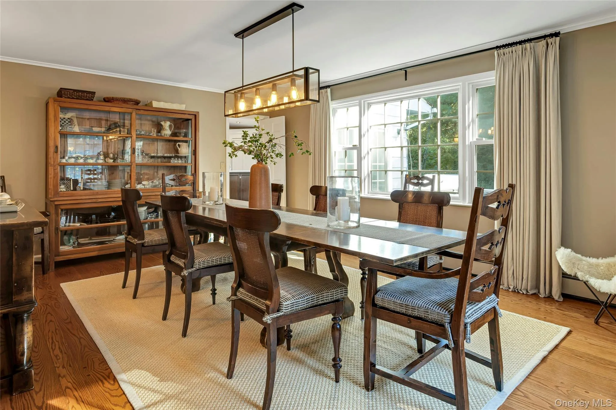 Formal dining room Formal dining room
