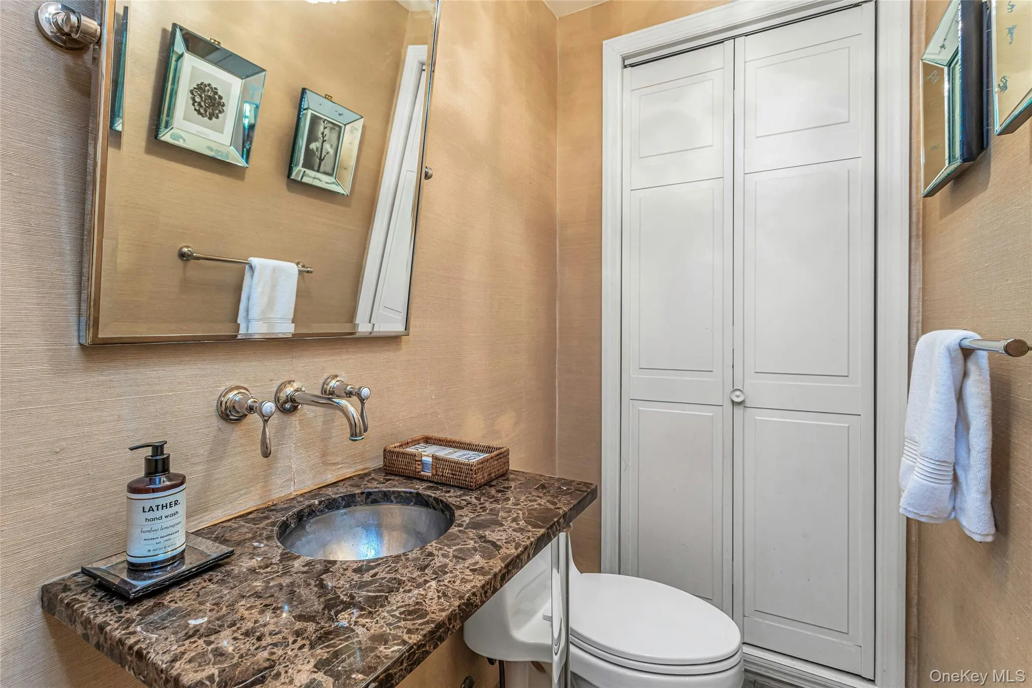 Powder bathroom Powder bathroom