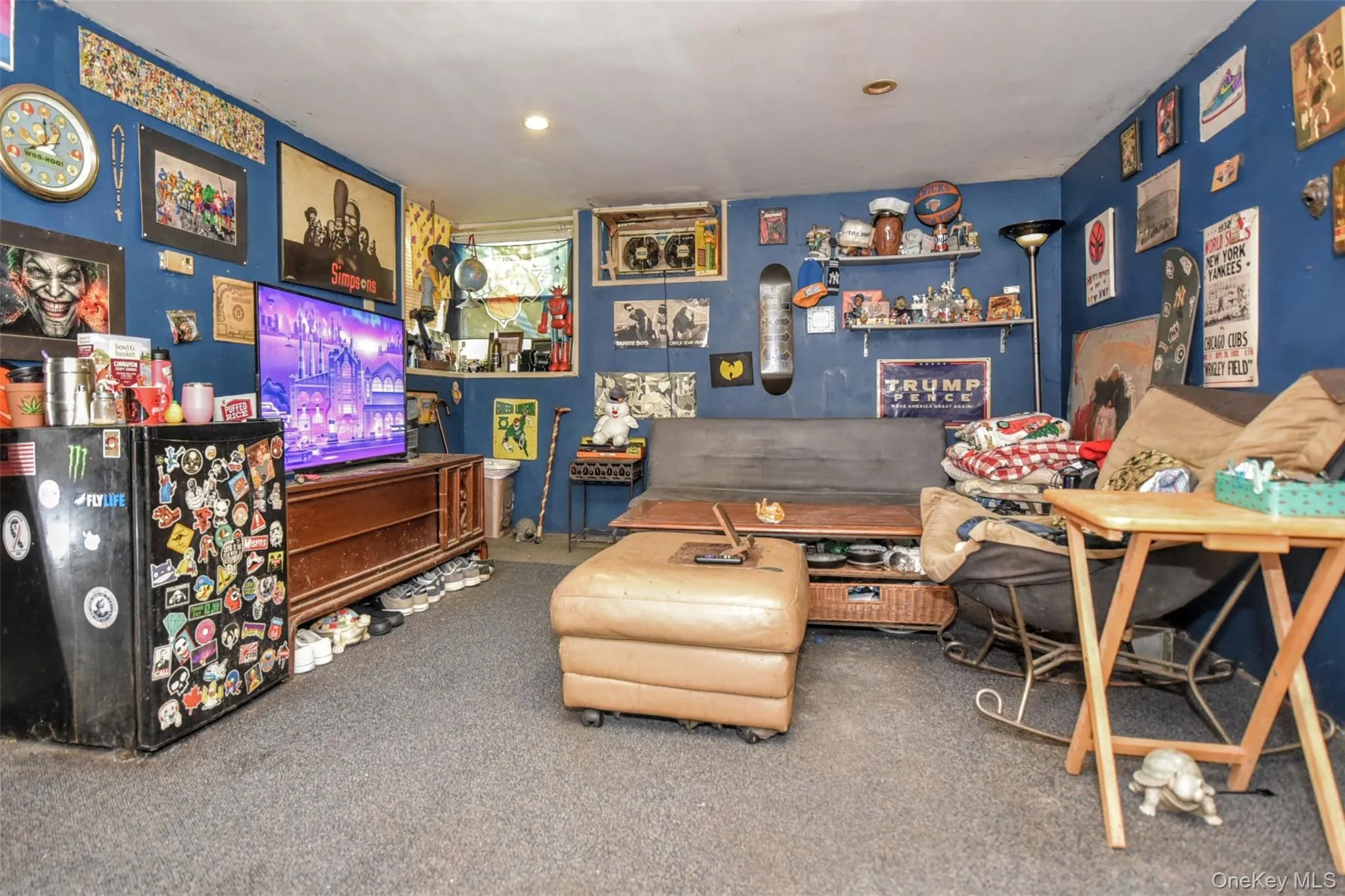 Partially finished basement. Partially finished basement.