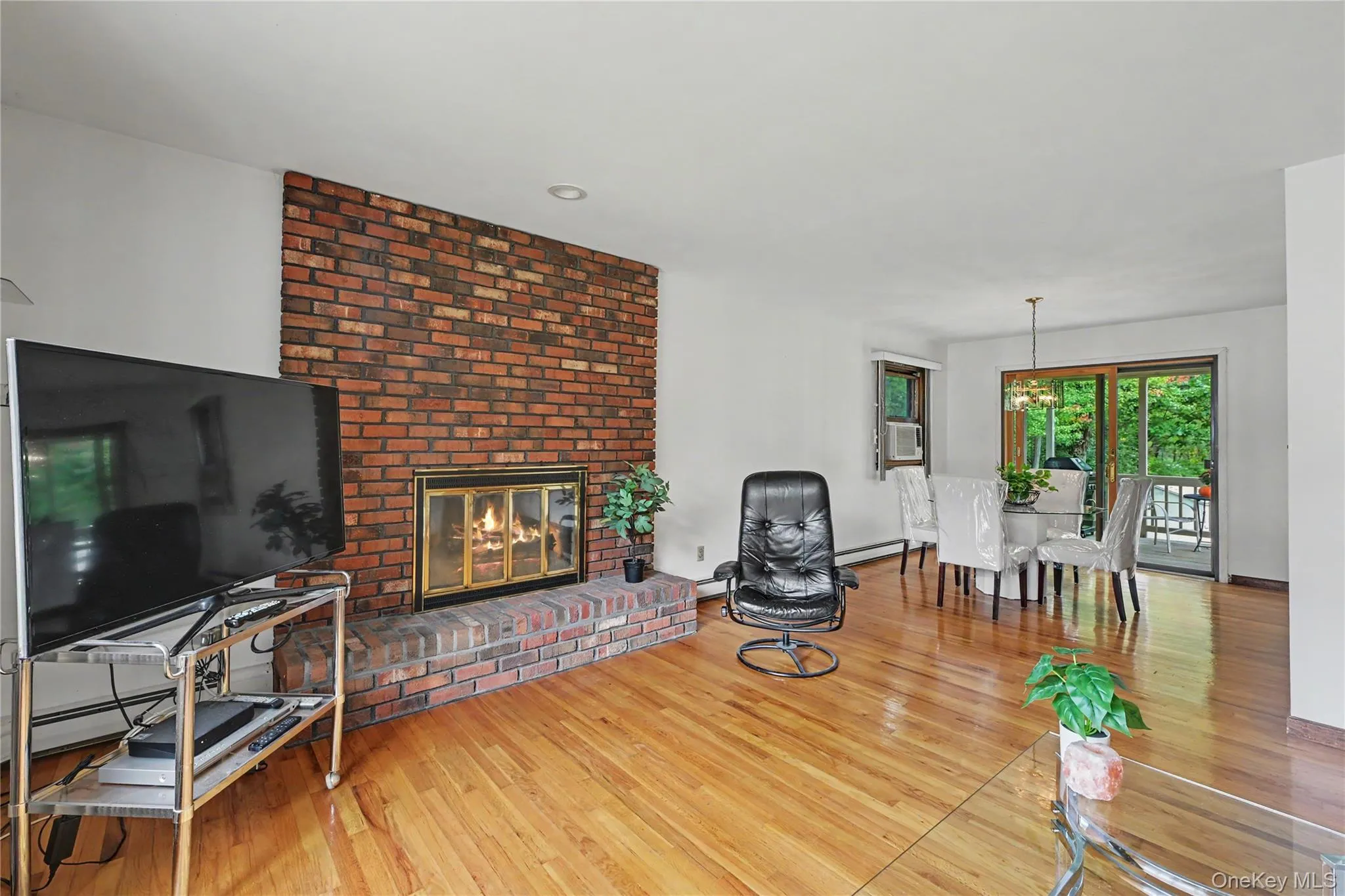 26 Tamarack Hill Drive, Poughkeepsie (town), NY, 3 Bedrooms Bedrooms, 9 Rooms Rooms,1 BathroomBathrooms,Residential,For Rent,Tamarack Hill,0,1055832 26 Tamarack Hill Drive, Poughkeepsie (town), NY, 3 Bedrooms Bedrooms, 9 Rooms Rooms,1 BathroomBathrooms,Residential,For Rent,Tamarack Hill,0,1055832