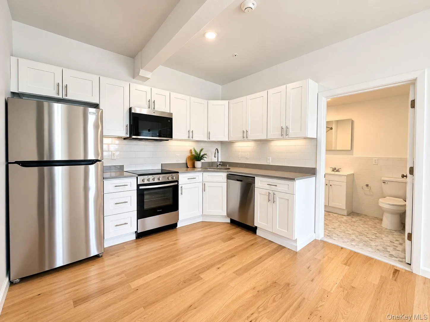 155 S River St, Troy, NY, 2 Bedroom Bedrooms, 5 Room Rooms,1 BathroomBathrooms,Residential Lease,For Rent,S River St,0,1055835 155 S River St, Troy, NY, 2 Bedroom Bedrooms, 5 Room Rooms,1 BathroomBathrooms,Residential Lease,For Rent,S River St,0,1055835