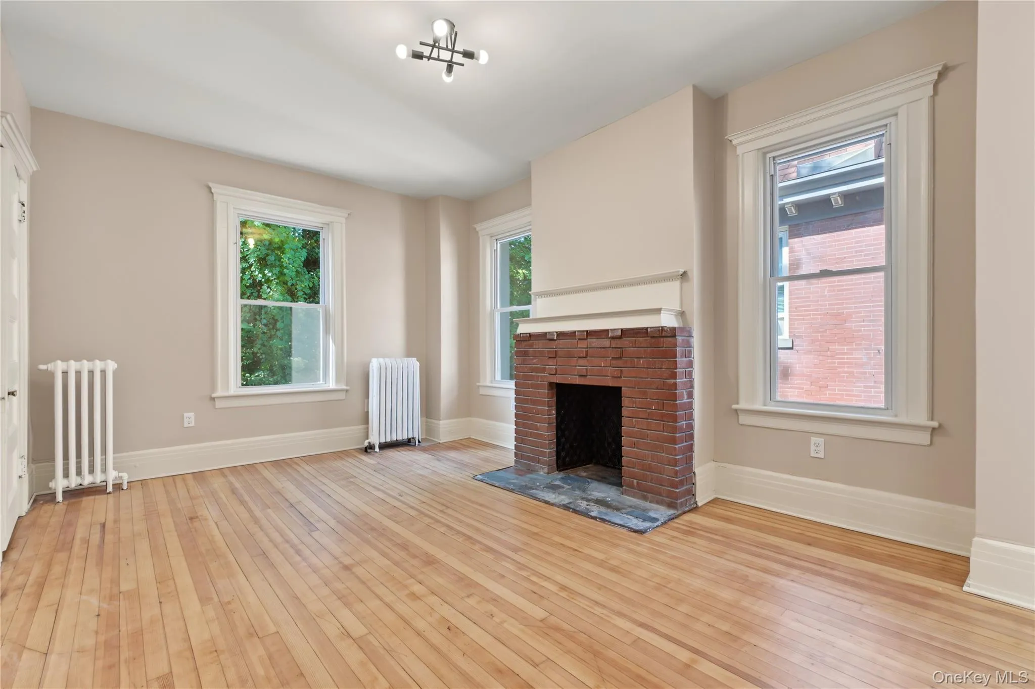 269 Liberty Street, Newburgh (city), NY, 3 Bedrooms Bedrooms, 7 Rooms Rooms,1 BathroomBathrooms,Residential Lease,For Rent,Liberty,0,1055841 269 Liberty Street, Newburgh (city), NY, 3 Bedrooms Bedrooms, 7 Rooms Rooms,1 BathroomBathrooms,Residential Lease,For Rent,Liberty,0,1055841