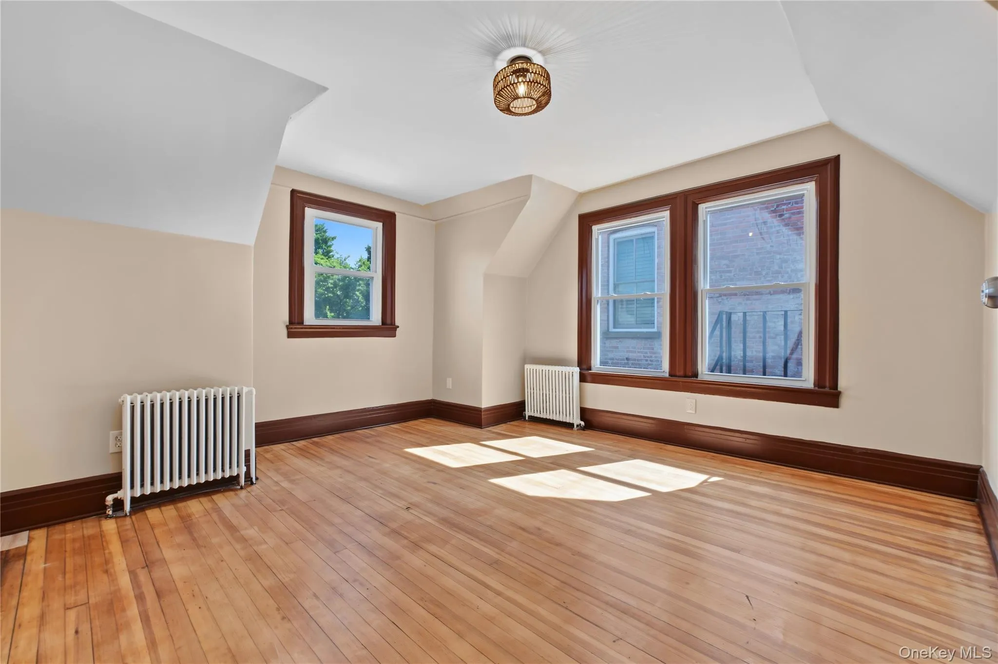 269 Liberty Street, Newburgh (city), NY , With , 2 Bedroom , and , 6 Room , 1 Bathroom , For , Residential Lease , For Rent , 1055845 , MLSID,1055845 269 Liberty Street, Newburgh (city), NY , With , 2 Bedroom , and , 6 Room , 1 Bathroom , For , Residential Lease , For Rent , 1055845 , MLSID,1055845