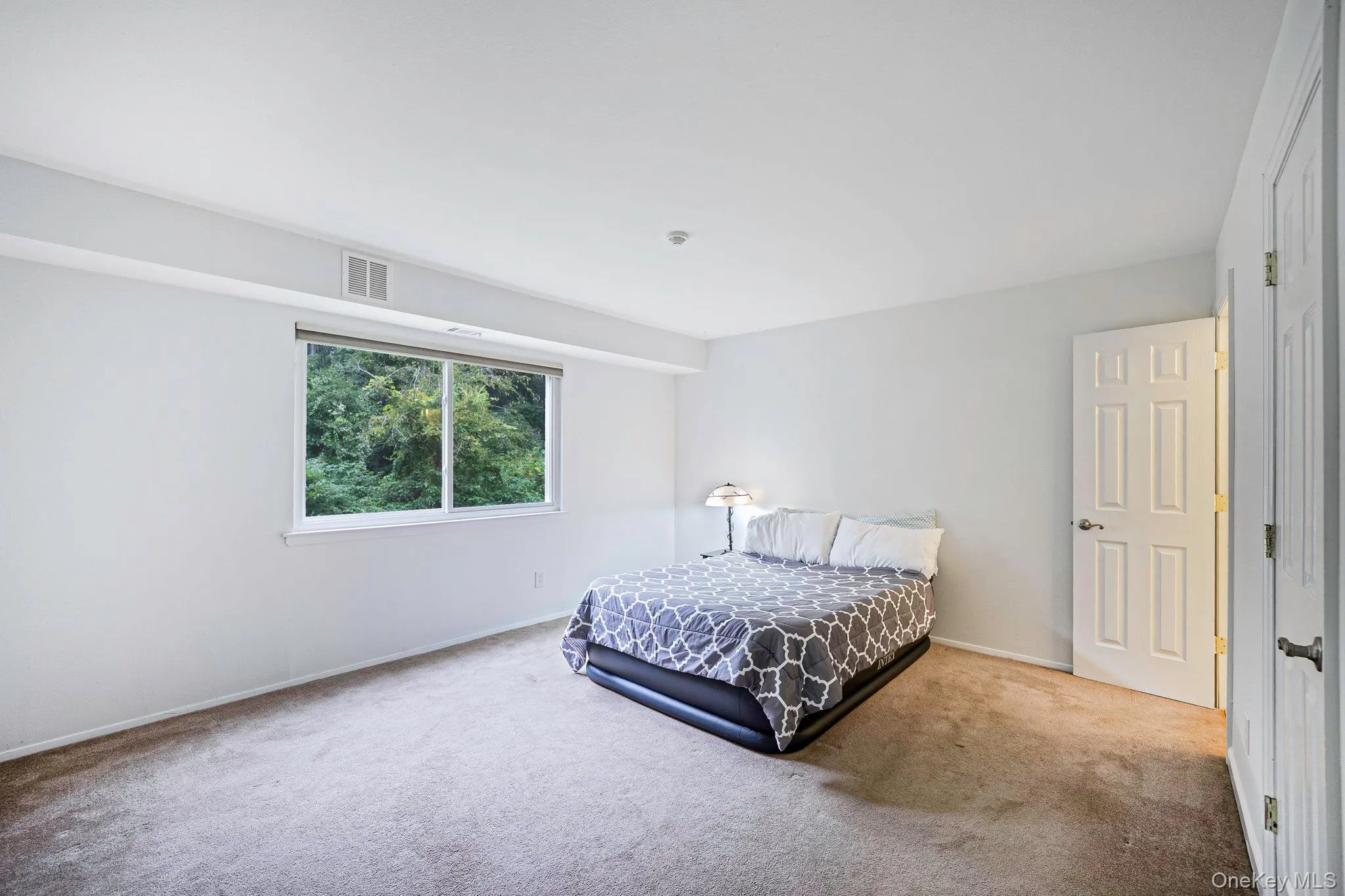 167 Pointe Circle, Brookhaven, NY, 2 Bedrooms Bedrooms, 4 Rooms Rooms,1 BathroomBathrooms,Residential,For Rent,Pointe,0,1055846 167 Pointe Circle, Brookhaven, NY, 2 Bedrooms Bedrooms, 4 Rooms Rooms,1 BathroomBathrooms,Residential,For Rent,Pointe,0,1055846
