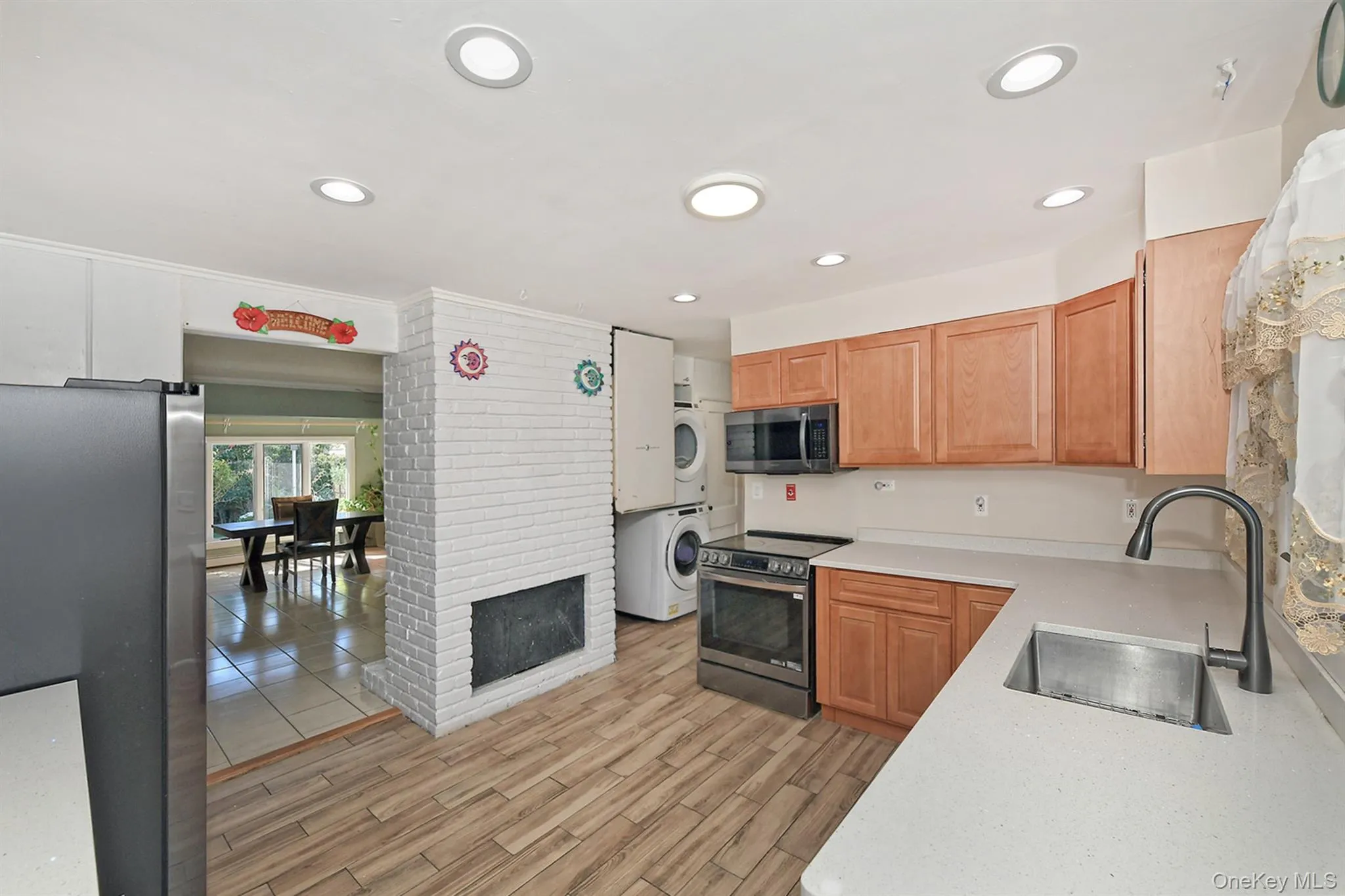 105 Bucket Lane, Hempstead, NY, 6 Bedrooms Bedrooms, 11 Rooms Rooms,2 BathroomsBathrooms,Residential,For Rent,Bucket,0,1055849 105 Bucket Lane, Hempstead, NY, 6 Bedrooms Bedrooms, 11 Rooms Rooms,2 BathroomsBathrooms,Residential,For Rent,Bucket,0,1055849