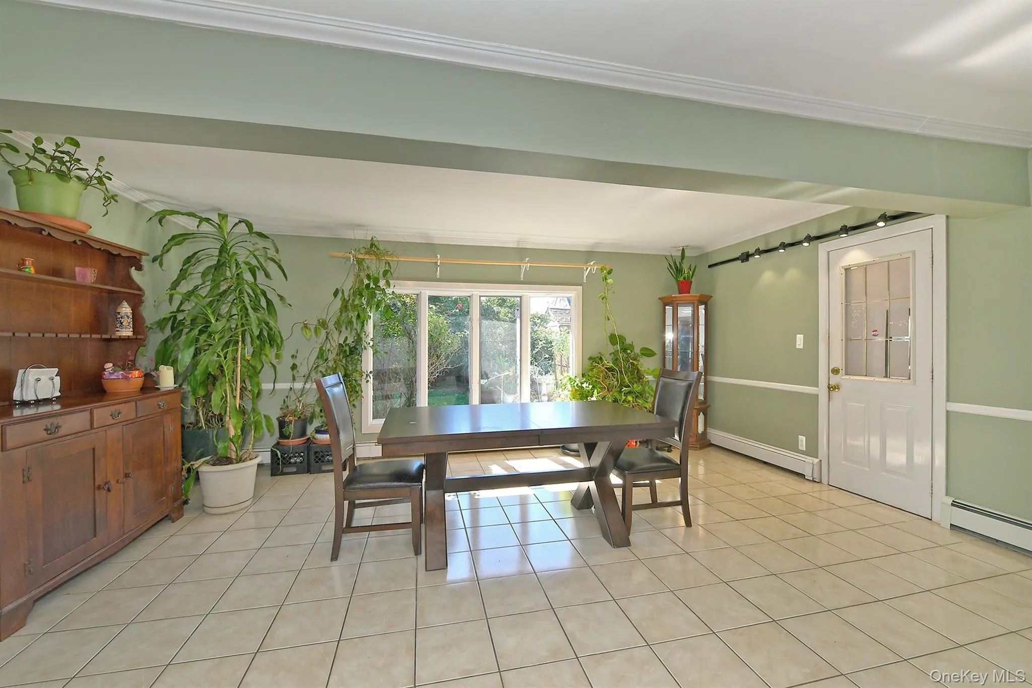 105 Bucket Lane, Hempstead, NY, 6 Bedrooms Bedrooms, 11 Rooms Rooms,2 BathroomsBathrooms,Residential,For Rent,Bucket,0,1055849 105 Bucket Lane, Hempstead, NY, 6 Bedrooms Bedrooms, 11 Rooms Rooms,2 BathroomsBathrooms,Residential,For Rent,Bucket,0,1055849