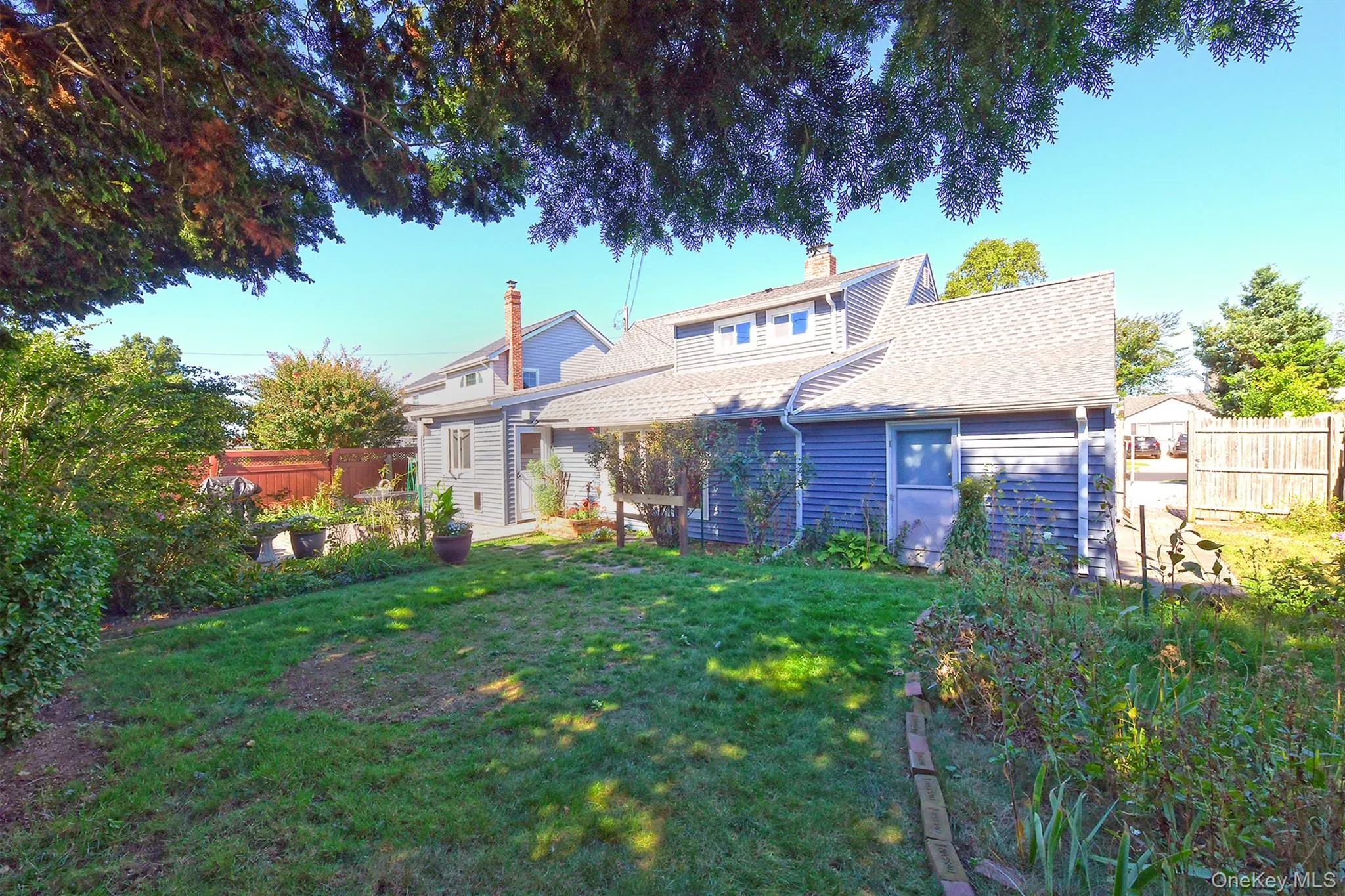 105 Bucket Lane, Hempstead, NY, 6 Bedrooms Bedrooms, 11 Rooms Rooms,2 BathroomsBathrooms,Residential,For Rent,Bucket,0,1055849 105 Bucket Lane, Hempstead, NY, 6 Bedrooms Bedrooms, 11 Rooms Rooms,2 BathroomsBathrooms,Residential,For Rent,Bucket,0,1055849
