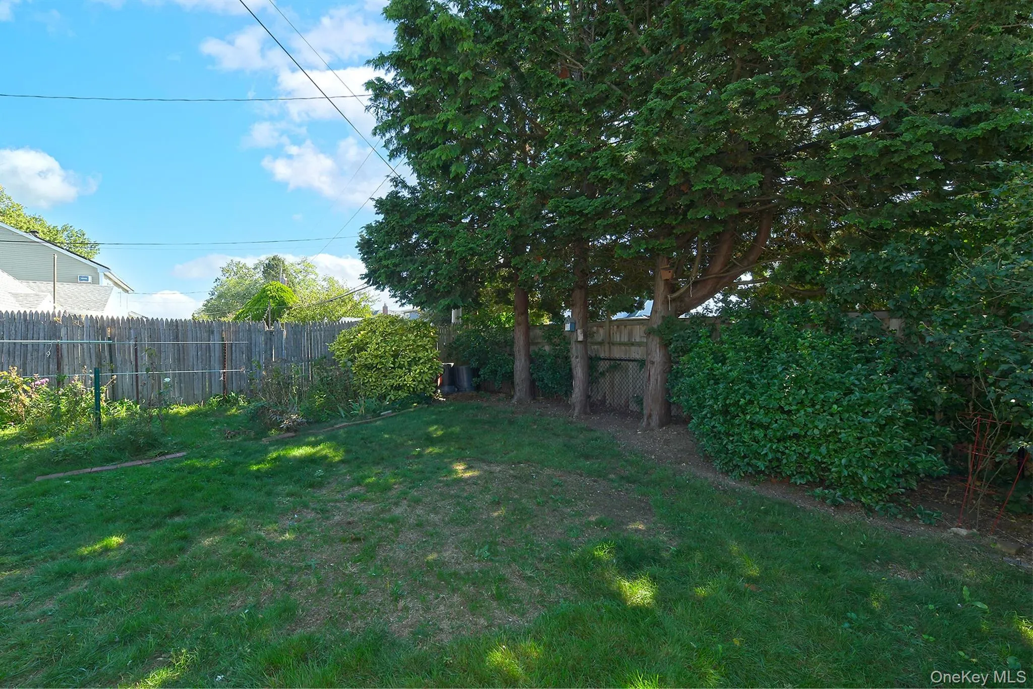 105 Bucket Lane, Hempstead, NY, 6 Bedrooms Bedrooms, 11 Rooms Rooms,2 BathroomsBathrooms,Residential,For Rent,Bucket,0,1055849 105 Bucket Lane, Hempstead, NY, 6 Bedrooms Bedrooms, 11 Rooms Rooms,2 BathroomsBathrooms,Residential,For Rent,Bucket,0,1055849