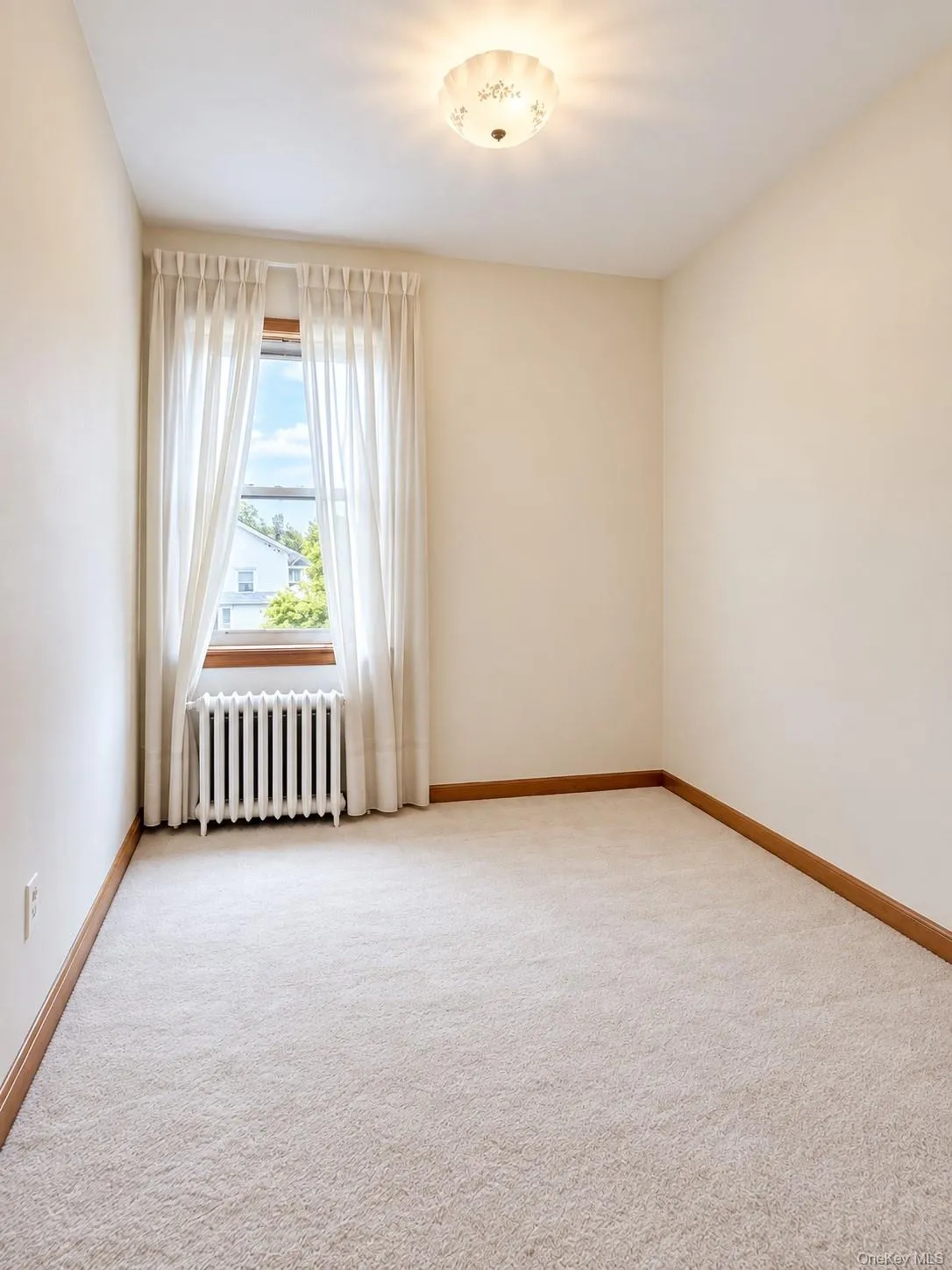 12 Balfour Street, New York, NY, 1 Bedroom Bedrooms, 3 Room Rooms,1 BathroomBathrooms,Residential Lease,For Rent,Balfour Street,0,1055850 12 Balfour Street, New York, NY, 1 Bedroom Bedrooms, 3 Room Rooms,1 BathroomBathrooms,Residential Lease,For Rent,Balfour Street,0,1055850