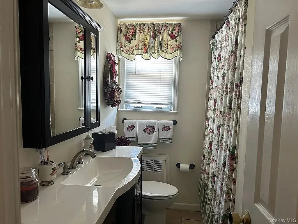 169 Doris Avenue, Hempstead, NY, 4 Bedrooms Bedrooms, 11 Rooms Rooms,3 BathroomsBathrooms,Residential,For Rent,Doris,0,1055852 169 Doris Avenue, Hempstead, NY, 4 Bedrooms Bedrooms, 11 Rooms Rooms,3 BathroomsBathrooms,Residential,For Rent,Doris,0,1055852