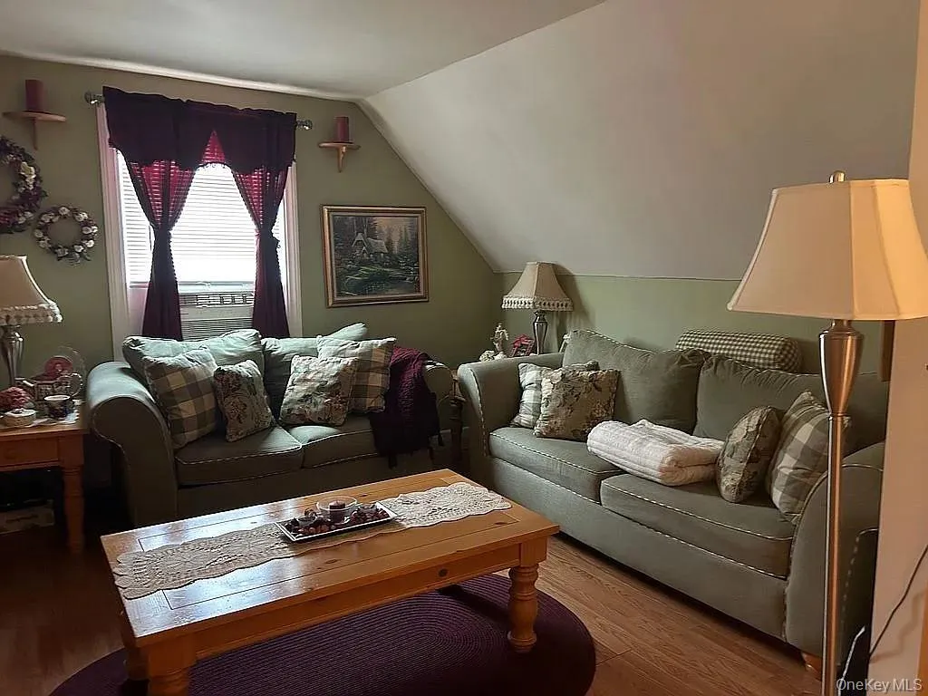 169 Doris Avenue, Hempstead, NY, 4 Bedrooms Bedrooms, 11 Rooms Rooms,3 BathroomsBathrooms,Residential,For Rent,Doris,0,1055852 169 Doris Avenue, Hempstead, NY, 4 Bedrooms Bedrooms, 11 Rooms Rooms,3 BathroomsBathrooms,Residential,For Rent,Doris,0,1055852
