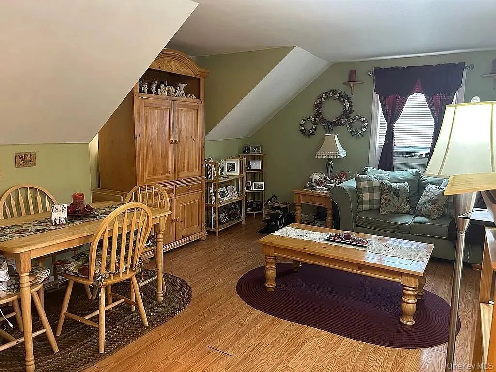 169 Doris Avenue, Hempstead, NY, 4 Bedrooms Bedrooms, 11 Rooms Rooms,3 BathroomsBathrooms,Residential,For Rent,Doris,0,1055852 169 Doris Avenue, Hempstead, NY, 4 Bedrooms Bedrooms, 11 Rooms Rooms,3 BathroomsBathrooms,Residential,For Rent,Doris,0,1055852