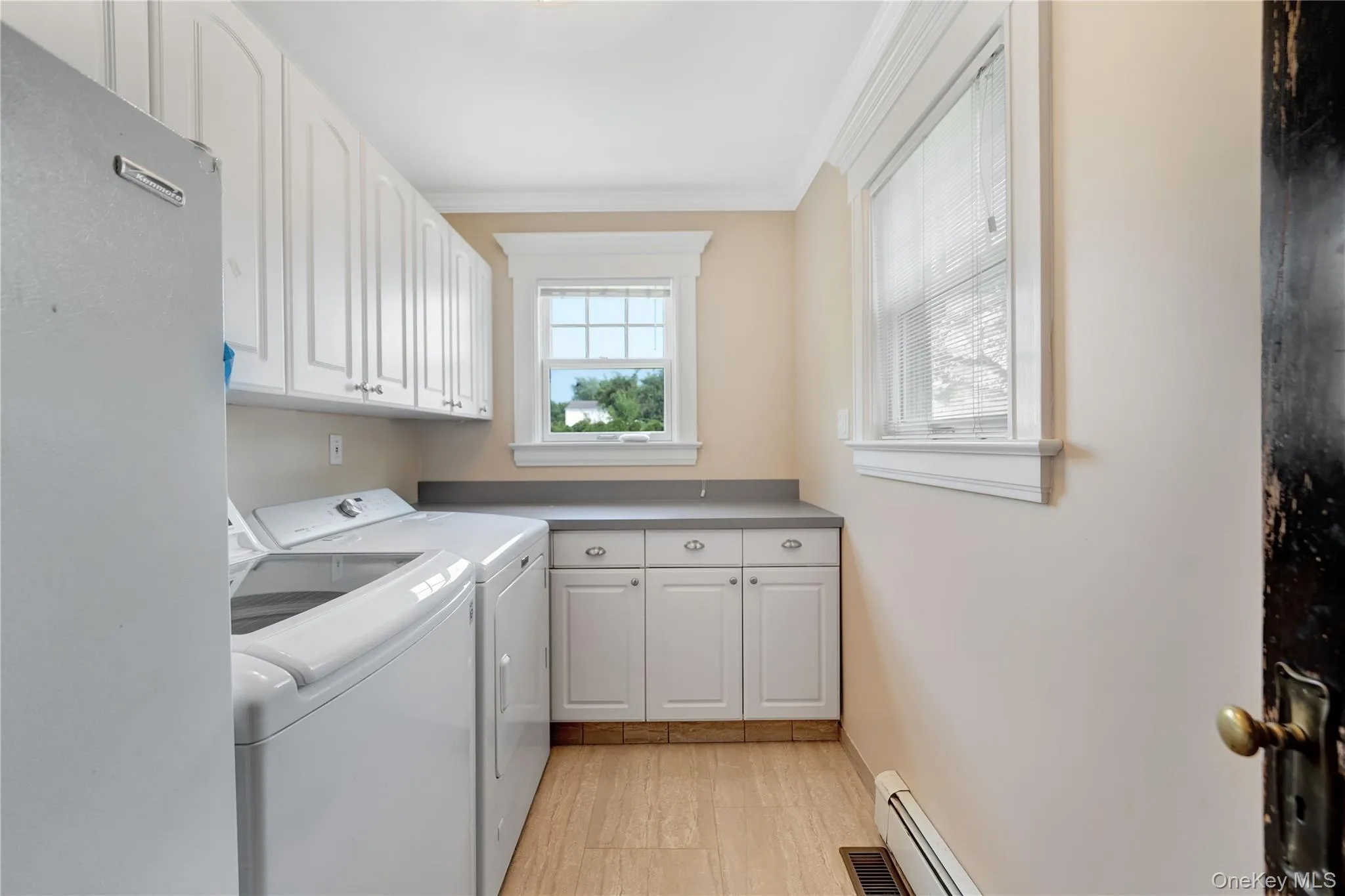 50 Catherine Street, Hempstead, NY, 5 Bedrooms Bedrooms, 14 Rooms Rooms,2 BathroomsBathrooms,Residential Lease,For Rent,Catherine,0,1055854 50 Catherine Street, Hempstead, NY, 5 Bedrooms Bedrooms, 14 Rooms Rooms,2 BathroomsBathrooms,Residential Lease,For Rent,Catherine,0,1055854