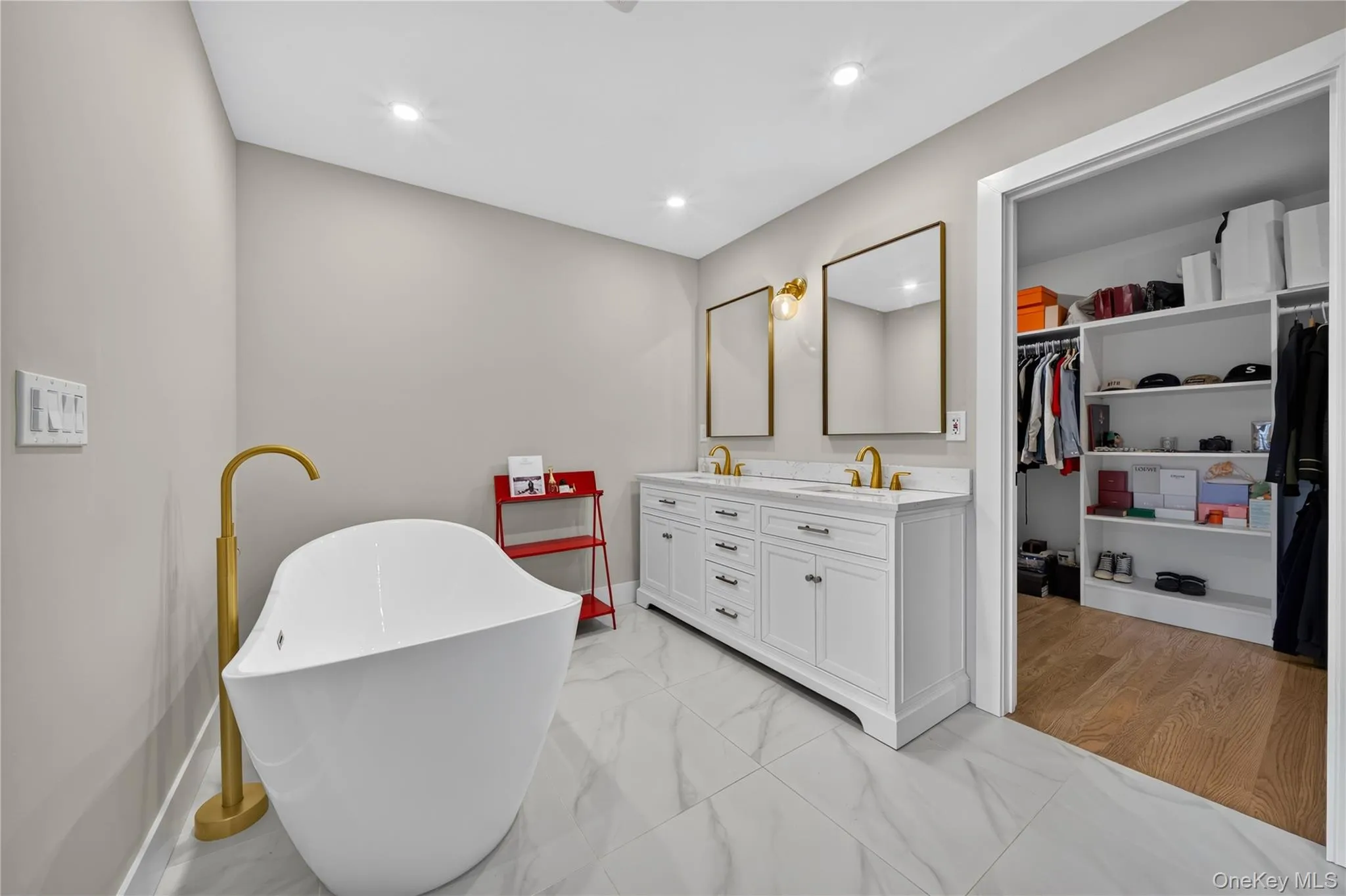 759 Pecan Street, Babylon, NY, 5 Bedrooms Bedrooms, 9 Rooms Rooms,2 BathroomsBathrooms,Residential,For Rent,Pecan,0,1055865 759 Pecan Street, Babylon, NY, 5 Bedrooms Bedrooms, 9 Rooms Rooms,2 BathroomsBathrooms,Residential,For Rent,Pecan,0,1055865