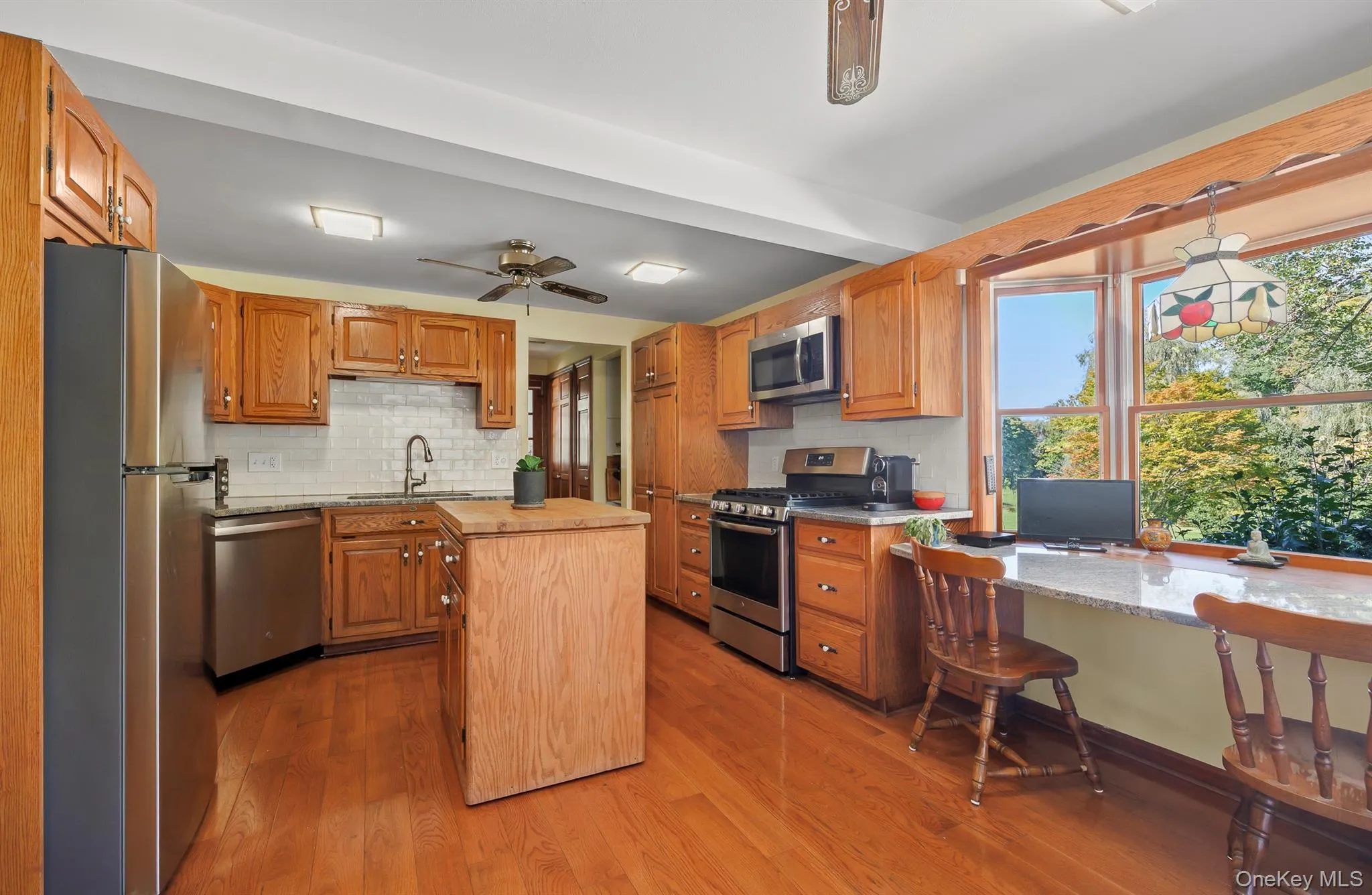 201 Masten Road, Pleasant Valley, NY, 4 Bedrooms Bedrooms, 12 Rooms Rooms,2 BathroomsBathrooms,Residential,For Rent,Masten,0,1055868 201 Masten Road, Pleasant Valley, NY, 4 Bedrooms Bedrooms, 12 Rooms Rooms,2 BathroomsBathrooms,Residential,For Rent,Masten,0,1055868