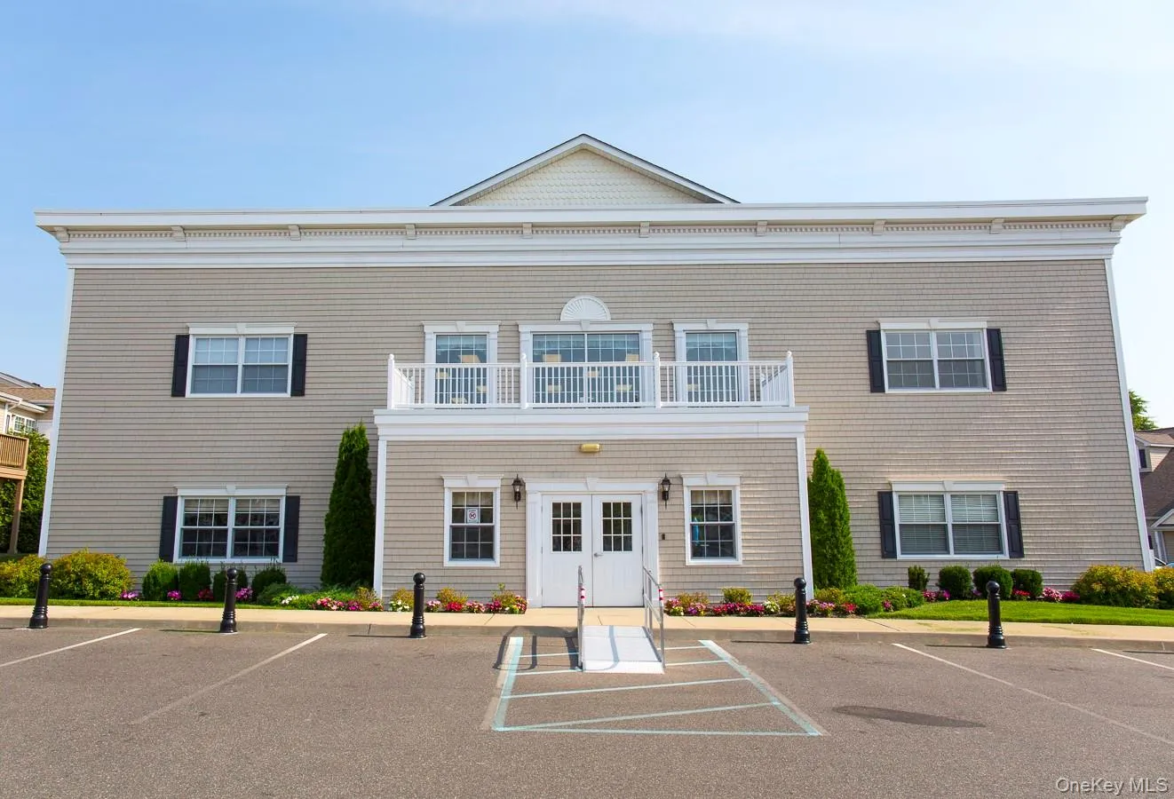 1003 Willow Lane, Hempstead, NY, 2 Bedrooms Bedrooms, 4 Rooms Rooms,2 BathroomsBathrooms,Residential,For Rent,Willow,0,1055871 1003 Willow Lane, Hempstead, NY, 2 Bedrooms Bedrooms, 4 Rooms Rooms,2 BathroomsBathrooms,Residential,For Rent,Willow,0,1055871