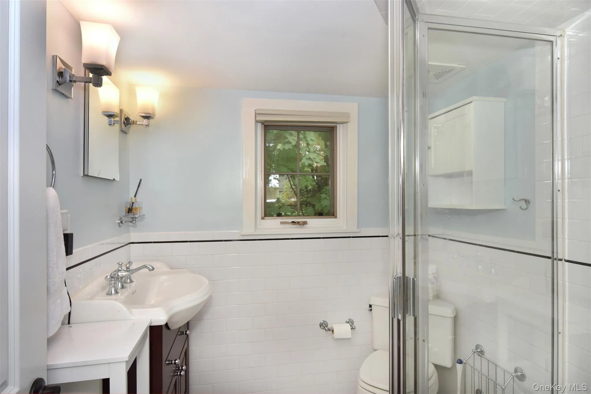 6 Beverly Road, Eastchester, NY, 3 Bedrooms Bedrooms, 7 Rooms Rooms,2 BathroomsBathrooms,Residential,For Rent,Beverly,0,1055873 6 Beverly Road, Eastchester, NY, 3 Bedrooms Bedrooms, 7 Rooms Rooms,2 BathroomsBathrooms,Residential,For Rent,Beverly,0,1055873