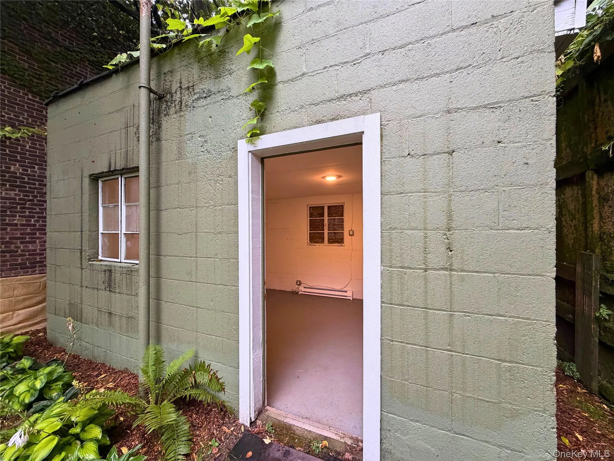 79 Ann Street, Newburgh (city), NY, 3 Bedrooms Bedrooms, 11 Rooms Rooms,2 BathroomsBathrooms,Residential Lease,For Rent,Ann,0,1055875 79 Ann Street, Newburgh (city), NY, 3 Bedrooms Bedrooms, 11 Rooms Rooms,2 BathroomsBathrooms,Residential Lease,For Rent,Ann,0,1055875