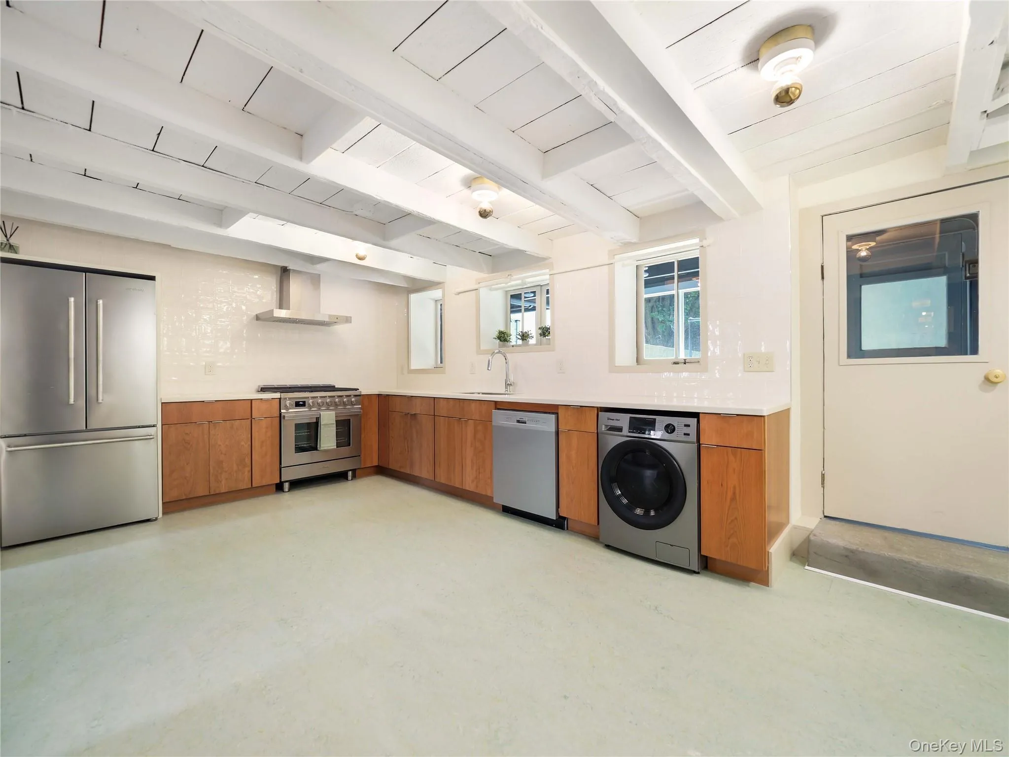 79 Ann Street, Newburgh (city), NY, 3 Bedroom Bedrooms, 11 Room Rooms,2 BathroomBathrooms,Residential Lease,For Rent,Ann,0,1055875 79 Ann Street, Newburgh (city), NY, 3 Bedroom Bedrooms, 11 Room Rooms,2 BathroomBathrooms,Residential Lease,For Rent,Ann,0,1055875