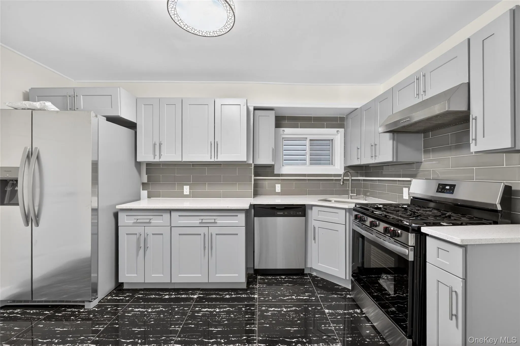 84 Pine Street, Long Beach, NY, 3 Bedrooms Bedrooms, 6 Rooms Rooms,1 BathroomBathrooms,Residential,For Rent,Pine,0,1055877 84 Pine Street, Long Beach, NY, 3 Bedrooms Bedrooms, 6 Rooms Rooms,1 BathroomBathrooms,Residential,For Rent,Pine,0,1055877