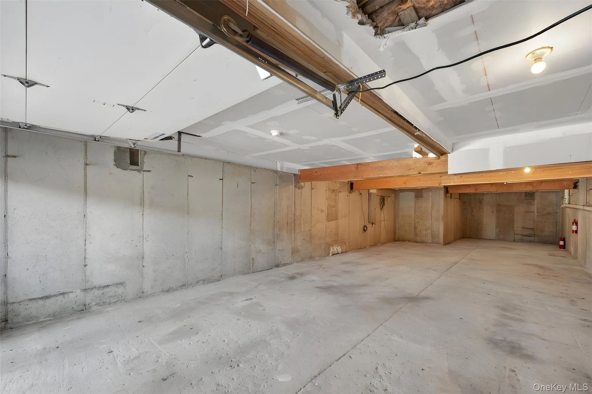 84 Pine Street, Long Beach, NY, 3 Bedrooms Bedrooms, 6 Rooms Rooms,1 BathroomBathrooms,Residential,For Rent,Pine,0,1055877 84 Pine Street, Long Beach, NY, 3 Bedrooms Bedrooms, 6 Rooms Rooms,1 BathroomBathrooms,Residential,For Rent,Pine,0,1055877