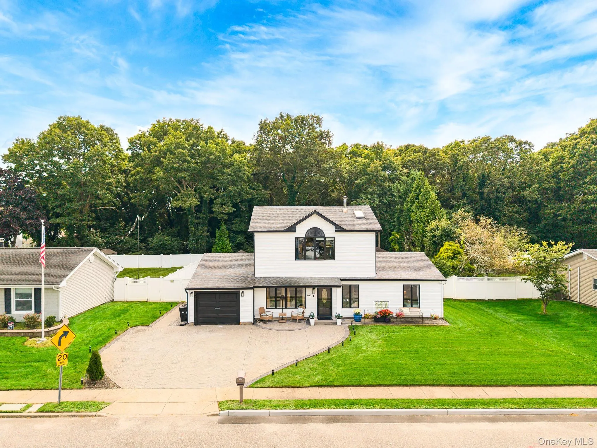102 Inverness Road, Islip, NY, 3 Bedrooms Bedrooms, 8 Rooms Rooms,2 BathroomsBathrooms,Residential,For Rent,Inverness,0,1055881 102 Inverness Road, Islip, NY, 3 Bedrooms Bedrooms, 8 Rooms Rooms,2 BathroomsBathrooms,Residential,For Rent,Inverness,0,1055881