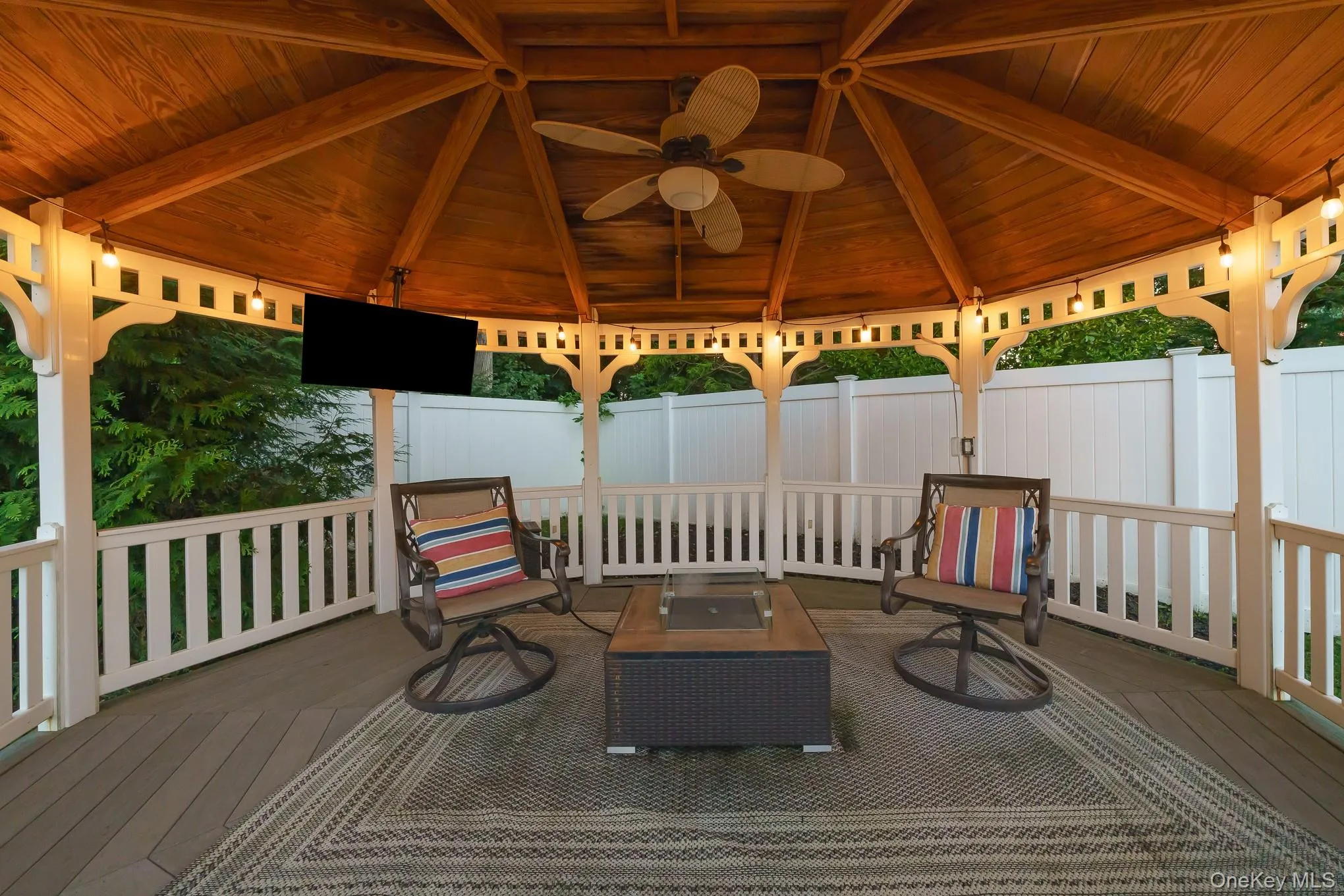 102 Inverness Road, Islip, NY, 3 Bedrooms Bedrooms, 8 Rooms Rooms,2 BathroomsBathrooms,Residential,For Rent,Inverness,0,1055881 102 Inverness Road, Islip, NY, 3 Bedrooms Bedrooms, 8 Rooms Rooms,2 BathroomsBathrooms,Residential,For Rent,Inverness,0,1055881