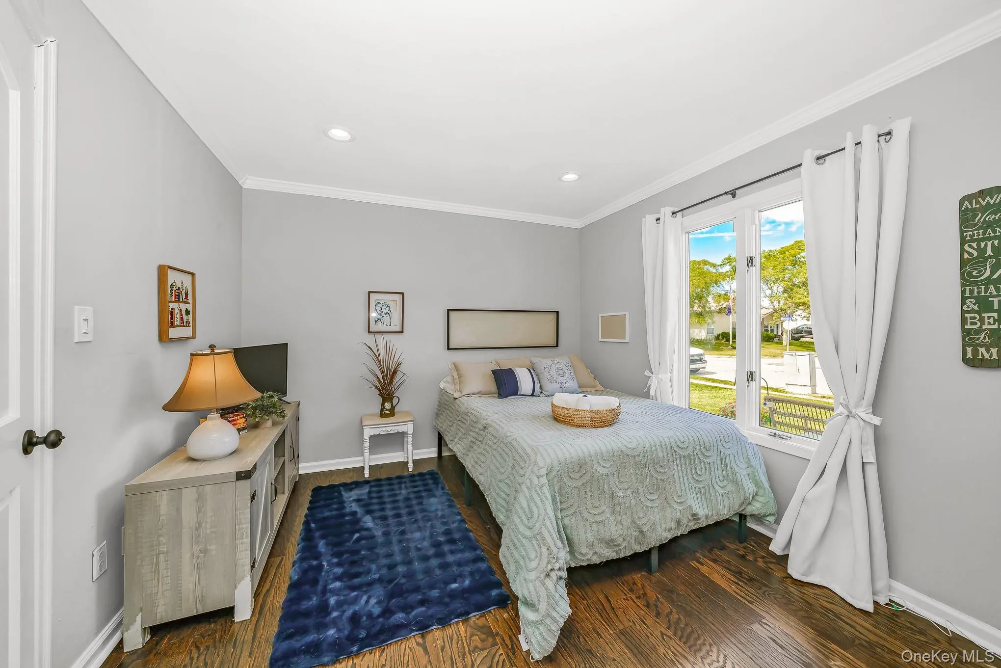 102 Inverness Road, Islip, NY, 3 Bedrooms Bedrooms, 8 Rooms Rooms,2 BathroomsBathrooms,Residential,For Rent,Inverness,0,1055881 102 Inverness Road, Islip, NY, 3 Bedrooms Bedrooms, 8 Rooms Rooms,2 BathroomsBathrooms,Residential,For Rent,Inverness,0,1055881
