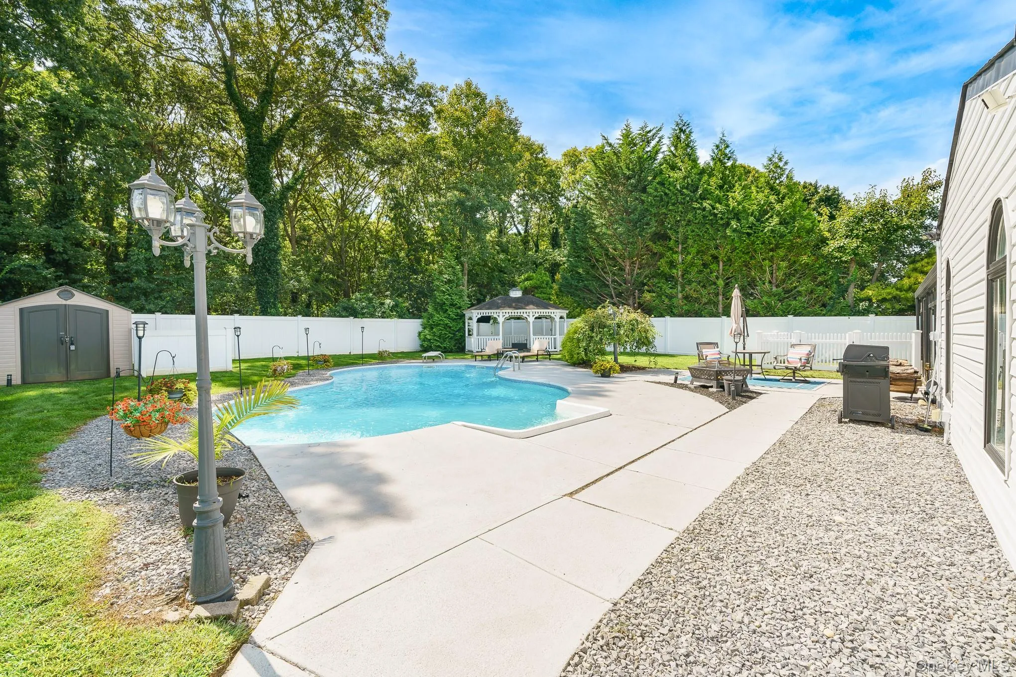 102 Inverness Road, Islip, NY, 3 Bedrooms Bedrooms, 8 Rooms Rooms,2 BathroomsBathrooms,Residential,For Rent,Inverness,0,1055881 102 Inverness Road, Islip, NY, 3 Bedrooms Bedrooms, 8 Rooms Rooms,2 BathroomsBathrooms,Residential,For Rent,Inverness,0,1055881