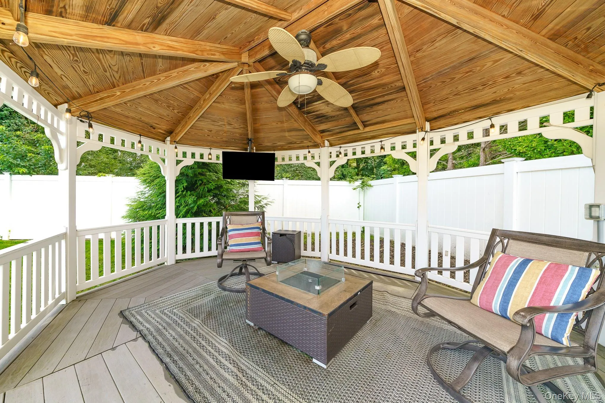 102 Inverness Road, Islip, NY, 3 Bedrooms Bedrooms, 8 Rooms Rooms,2 BathroomsBathrooms,Residential,For Rent,Inverness,0,1055881 102 Inverness Road, Islip, NY, 3 Bedrooms Bedrooms, 8 Rooms Rooms,2 BathroomsBathrooms,Residential,For Rent,Inverness,0,1055881