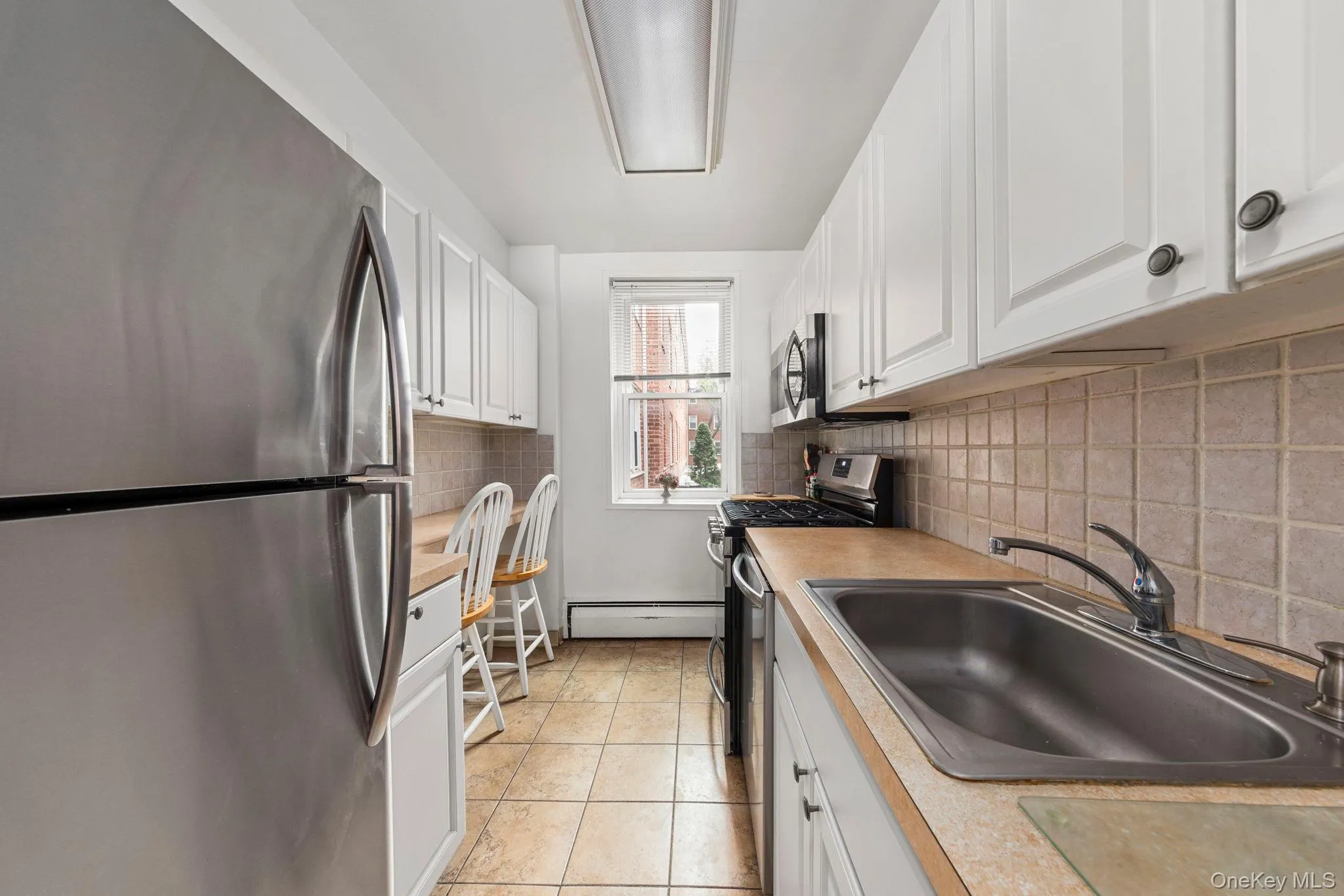 280 Atlantic Avenue, Hempstead, NY, 1 Bedroom Bedrooms, 5 Rooms Rooms,1 BathroomBathrooms,Residential,For Rent,Atlantic,0,1055886 280 Atlantic Avenue, Hempstead, NY, 1 Bedroom Bedrooms, 5 Rooms Rooms,1 BathroomBathrooms,Residential,For Rent,Atlantic,0,1055886