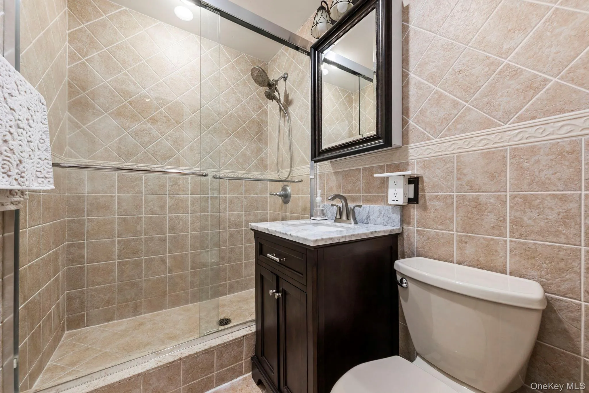 280 Atlantic Avenue, Hempstead, NY, 1 Bedroom Bedrooms, 5 Rooms Rooms,1 BathroomBathrooms,Residential,For Rent,Atlantic,0,1055886 280 Atlantic Avenue, Hempstead, NY, 1 Bedroom Bedrooms, 5 Rooms Rooms,1 BathroomBathrooms,Residential,For Rent,Atlantic,0,1055886
