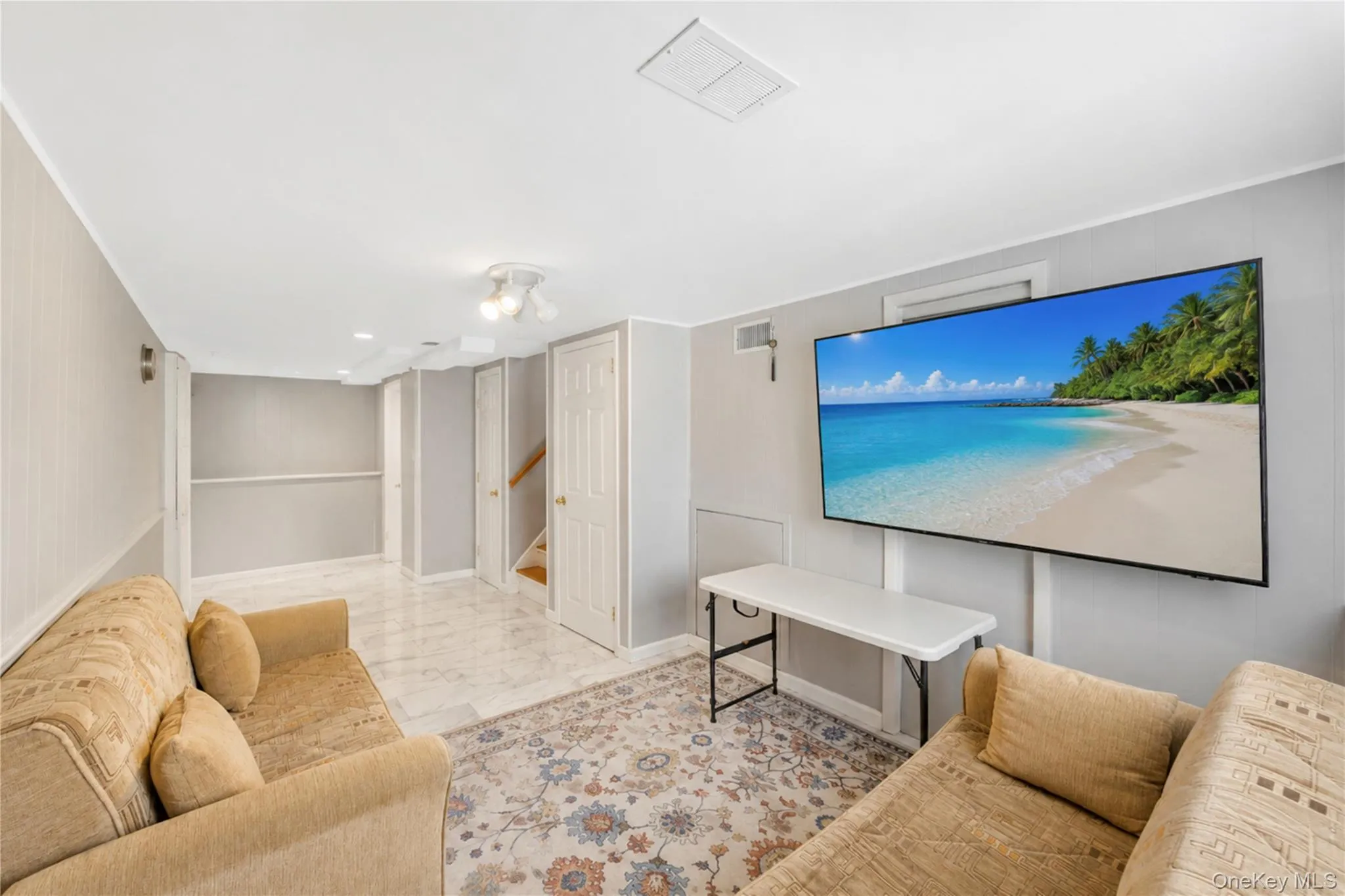 7 Primrose Avenue, Oyster Bay, NY, 3 Bedrooms Bedrooms, 10 Rooms Rooms,2 BathroomsBathrooms,Residential,For Rent,Primrose,0,1055888 7 Primrose Avenue, Oyster Bay, NY, 3 Bedrooms Bedrooms, 10 Rooms Rooms,2 BathroomsBathrooms,Residential,For Rent,Primrose,0,1055888