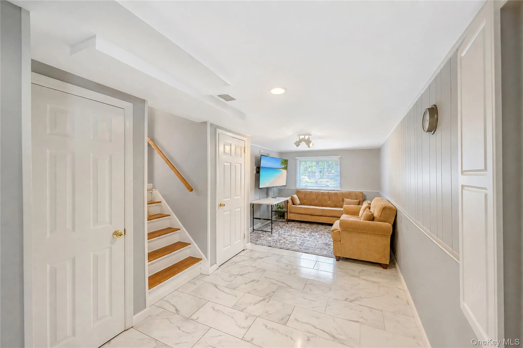 7 Primrose Avenue, Oyster Bay, NY, 3 Bedrooms Bedrooms, 10 Rooms Rooms,2 BathroomsBathrooms,Residential,For Rent,Primrose,0,1055888 7 Primrose Avenue, Oyster Bay, NY, 3 Bedrooms Bedrooms, 10 Rooms Rooms,2 BathroomsBathrooms,Residential,For Rent,Primrose,0,1055888