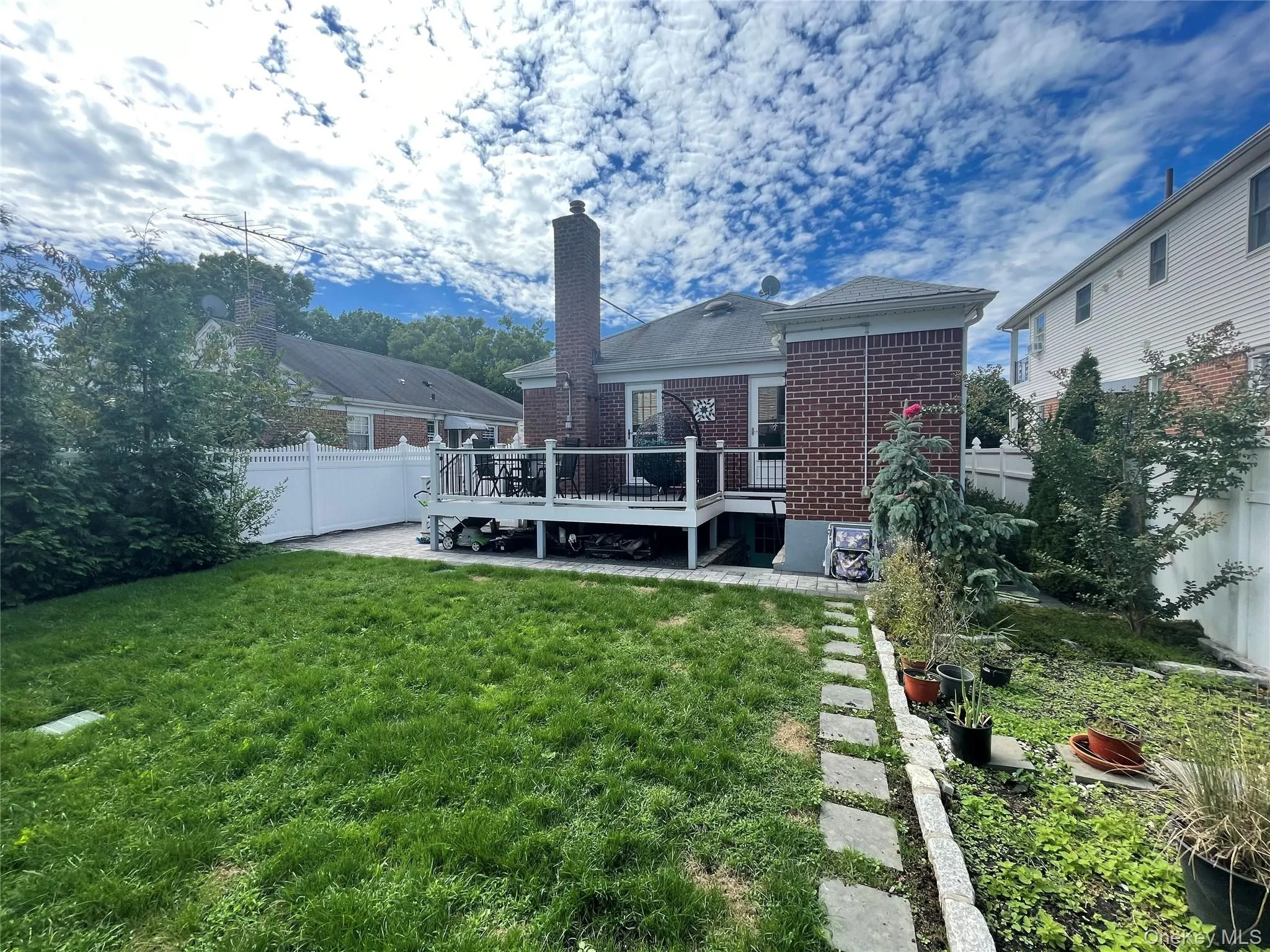 7625 250th Street, New York, NY, 3 Bedrooms Bedrooms, 6 Rooms Rooms,3 BathroomsBathrooms,Residential,For Rent,250th,0,1055892 7625 250th Street, New York, NY, 3 Bedrooms Bedrooms, 6 Rooms Rooms,3 BathroomsBathrooms,Residential,For Rent,250th,0,1055892