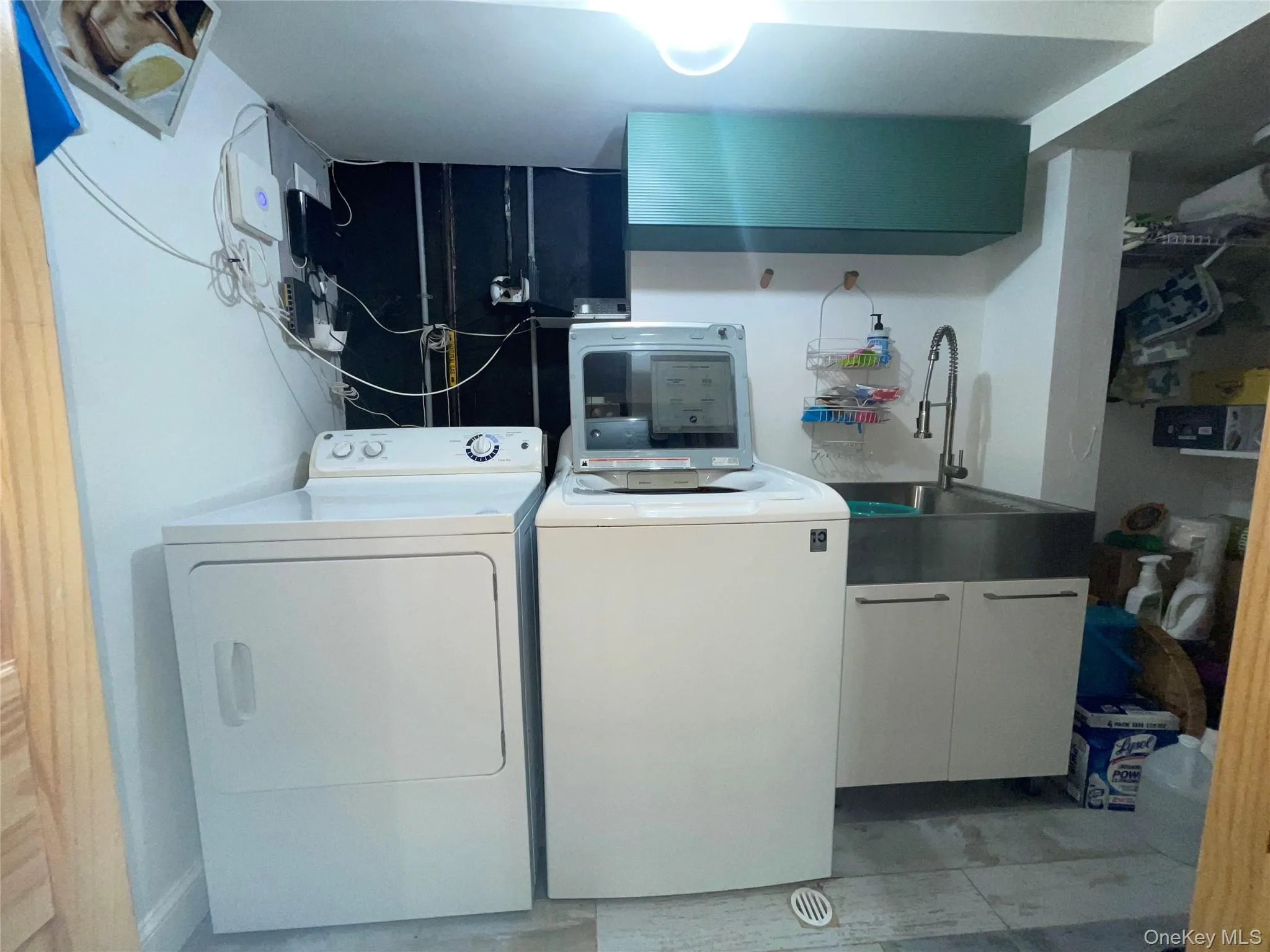 7625 250th Street, New York, NY, 3 Bedrooms Bedrooms, 6 Rooms Rooms,3 BathroomsBathrooms,Residential,For Rent,250th,0,1055892 7625 250th Street, New York, NY, 3 Bedrooms Bedrooms, 6 Rooms Rooms,3 BathroomsBathrooms,Residential,For Rent,250th,0,1055892