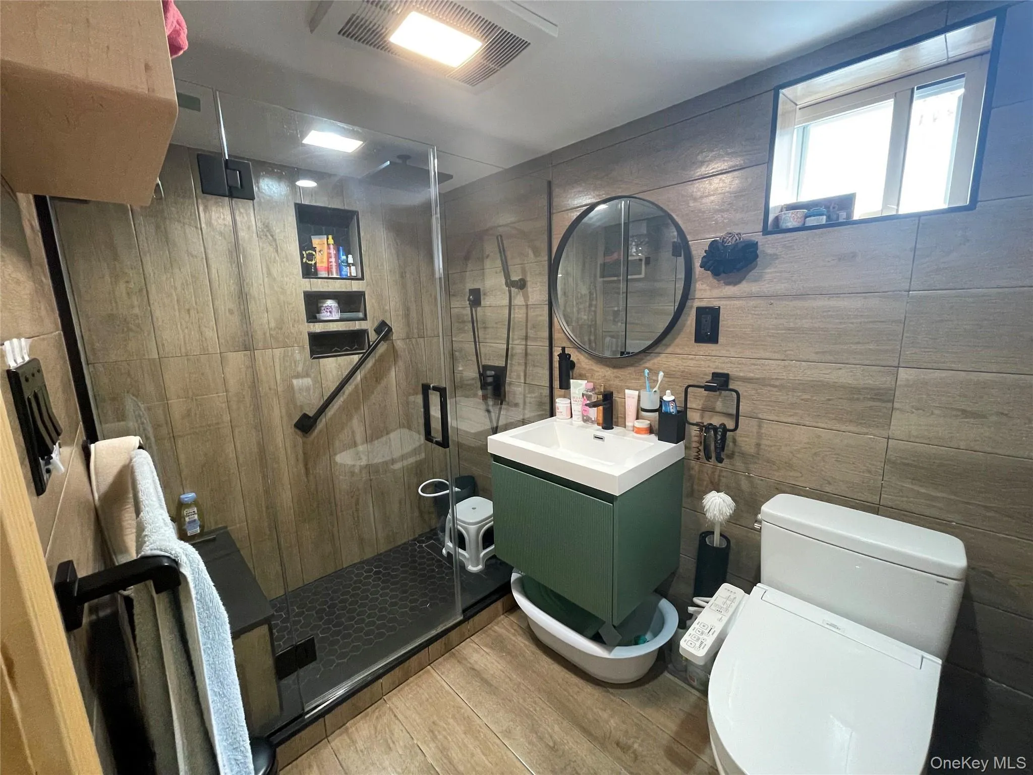 7625 250th Street, New York, NY, 3 Bedrooms Bedrooms, 6 Rooms Rooms,3 BathroomsBathrooms,Residential,For Rent,250th,0,1055892 7625 250th Street, New York, NY, 3 Bedrooms Bedrooms, 6 Rooms Rooms,3 BathroomsBathrooms,Residential,For Rent,250th,0,1055892