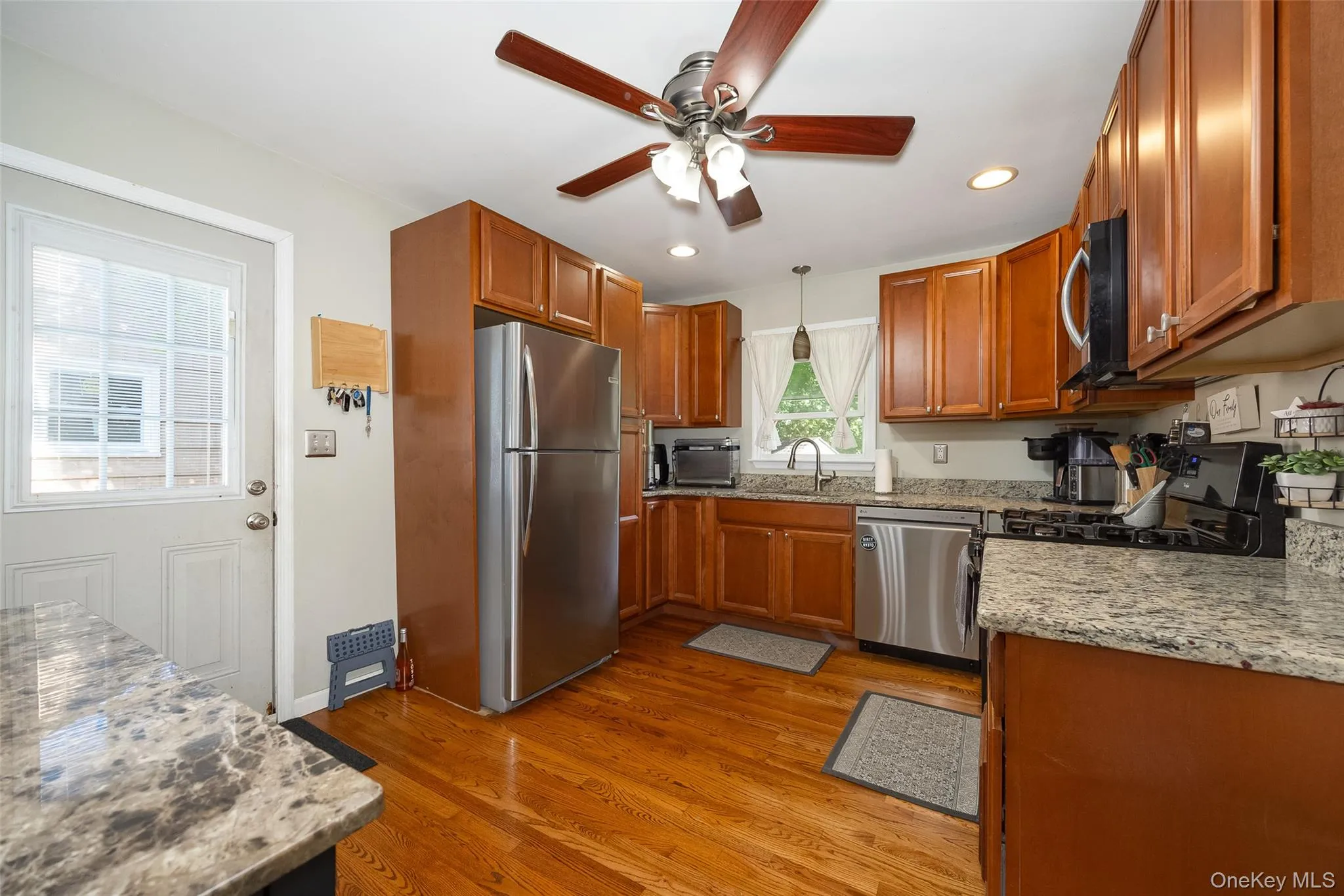 30 Flemming Drive, Newburgh (city), NY, 3 Bedrooms Bedrooms, 7 Rooms Rooms,1 BathroomBathrooms,Residential,For Rent,Flemming,0,1055896 30 Flemming Drive, Newburgh (city), NY, 3 Bedrooms Bedrooms, 7 Rooms Rooms,1 BathroomBathrooms,Residential,For Rent,Flemming,0,1055896