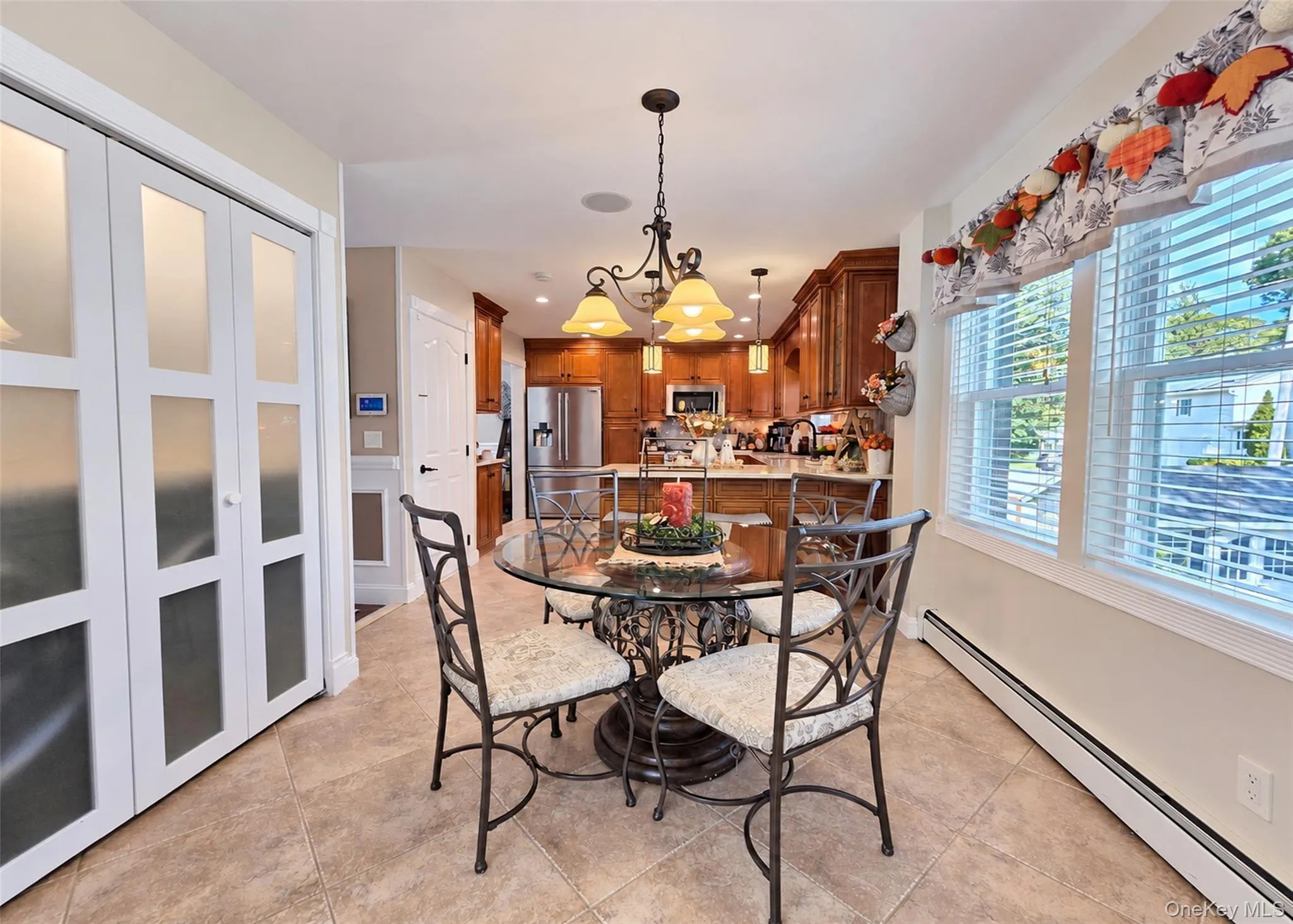 521 Park Avenue, Brookhaven, NY, 4 Bedrooms Bedrooms, 9 Rooms Rooms,2 BathroomsBathrooms,Residential,For Rent,Park,0,1055898 521 Park Avenue, Brookhaven, NY, 4 Bedrooms Bedrooms, 9 Rooms Rooms,2 BathroomsBathrooms,Residential,For Rent,Park,0,1055898