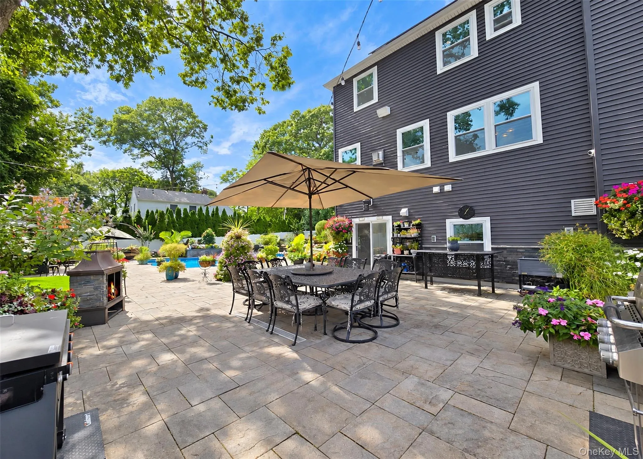 521 Park Avenue, Brookhaven, NY, 4 Bedrooms Bedrooms, 9 Rooms Rooms,2 BathroomsBathrooms,Residential,For Rent,Park,0,1055898 521 Park Avenue, Brookhaven, NY, 4 Bedrooms Bedrooms, 9 Rooms Rooms,2 BathroomsBathrooms,Residential,For Rent,Park,0,1055898