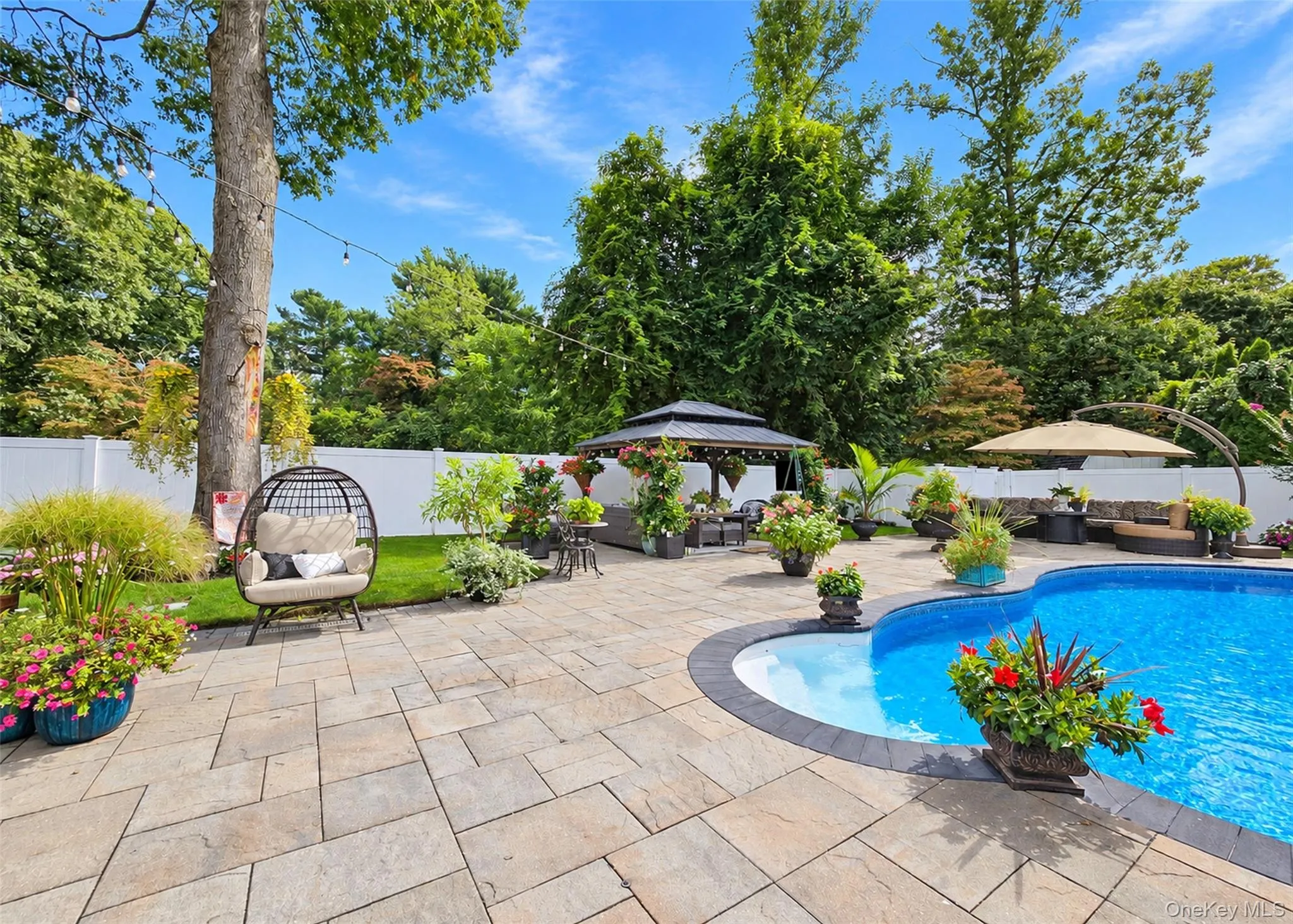 521 Park Avenue, Brookhaven, NY, 4 Bedrooms Bedrooms, 9 Rooms Rooms,2 BathroomsBathrooms,Residential,For Rent,Park,0,1055898 521 Park Avenue, Brookhaven, NY, 4 Bedrooms Bedrooms, 9 Rooms Rooms,2 BathroomsBathrooms,Residential,For Rent,Park,0,1055898
