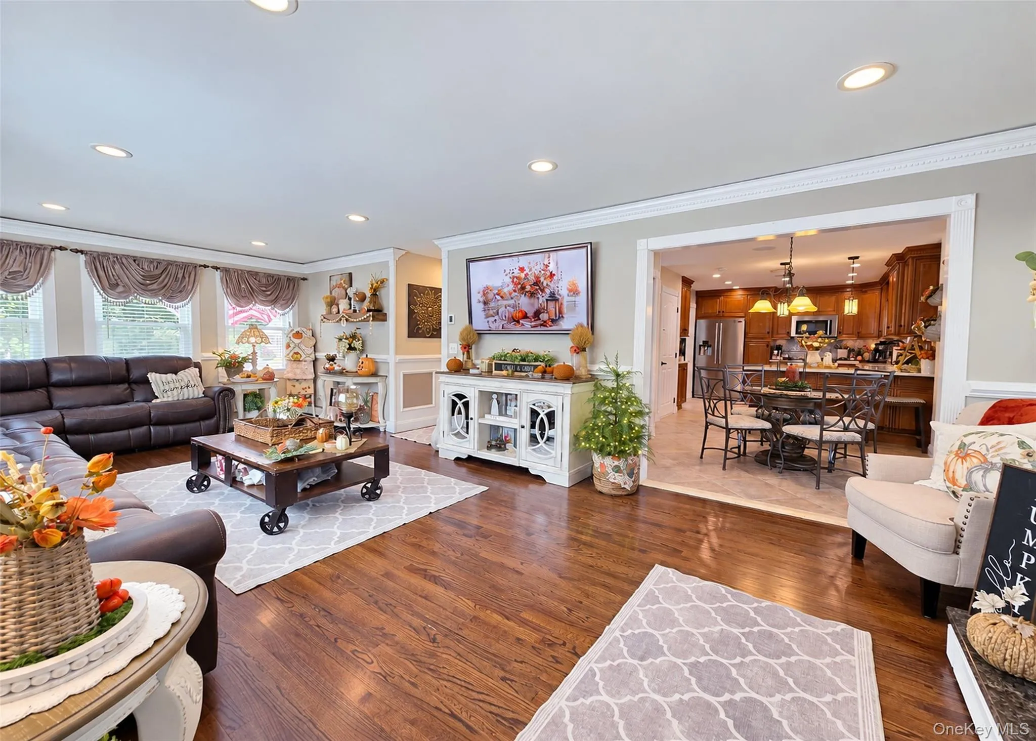 521 Park Avenue, Brookhaven, NY, 4 Bedrooms Bedrooms, 9 Rooms Rooms,2 BathroomsBathrooms,Residential,For Rent,Park,0,1055898 521 Park Avenue, Brookhaven, NY, 4 Bedrooms Bedrooms, 9 Rooms Rooms,2 BathroomsBathrooms,Residential,For Rent,Park,0,1055898