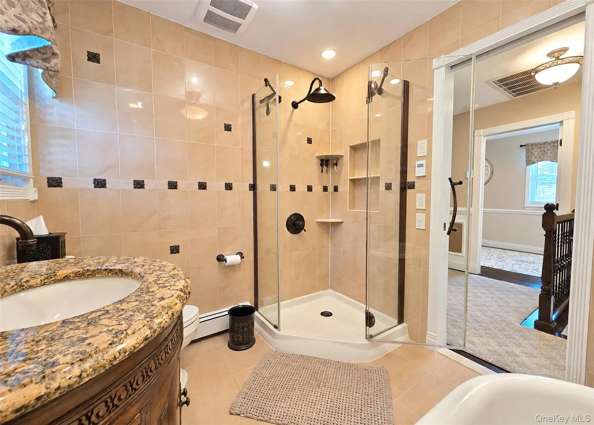 521 Park Avenue, Brookhaven, NY, 4 Bedrooms Bedrooms, 9 Rooms Rooms,2 BathroomsBathrooms,Residential,For Rent,Park,0,1055898 521 Park Avenue, Brookhaven, NY, 4 Bedrooms Bedrooms, 9 Rooms Rooms,2 BathroomsBathrooms,Residential,For Rent,Park,0,1055898