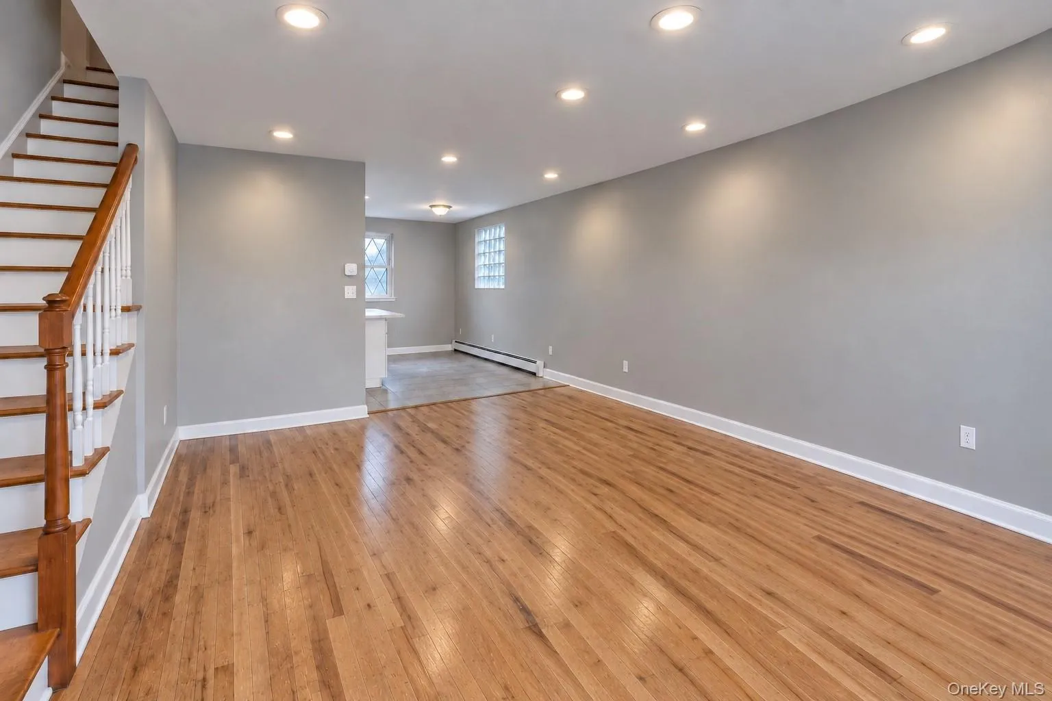 276 Swinton Avenue, New York, NY, 4 Bedrooms Bedrooms, 6 Rooms Rooms,2 BathroomsBathrooms,Residential,For Rent,Swinton,0,1055901 276 Swinton Avenue, New York, NY, 4 Bedrooms Bedrooms, 6 Rooms Rooms,2 BathroomsBathrooms,Residential,For Rent,Swinton,0,1055901