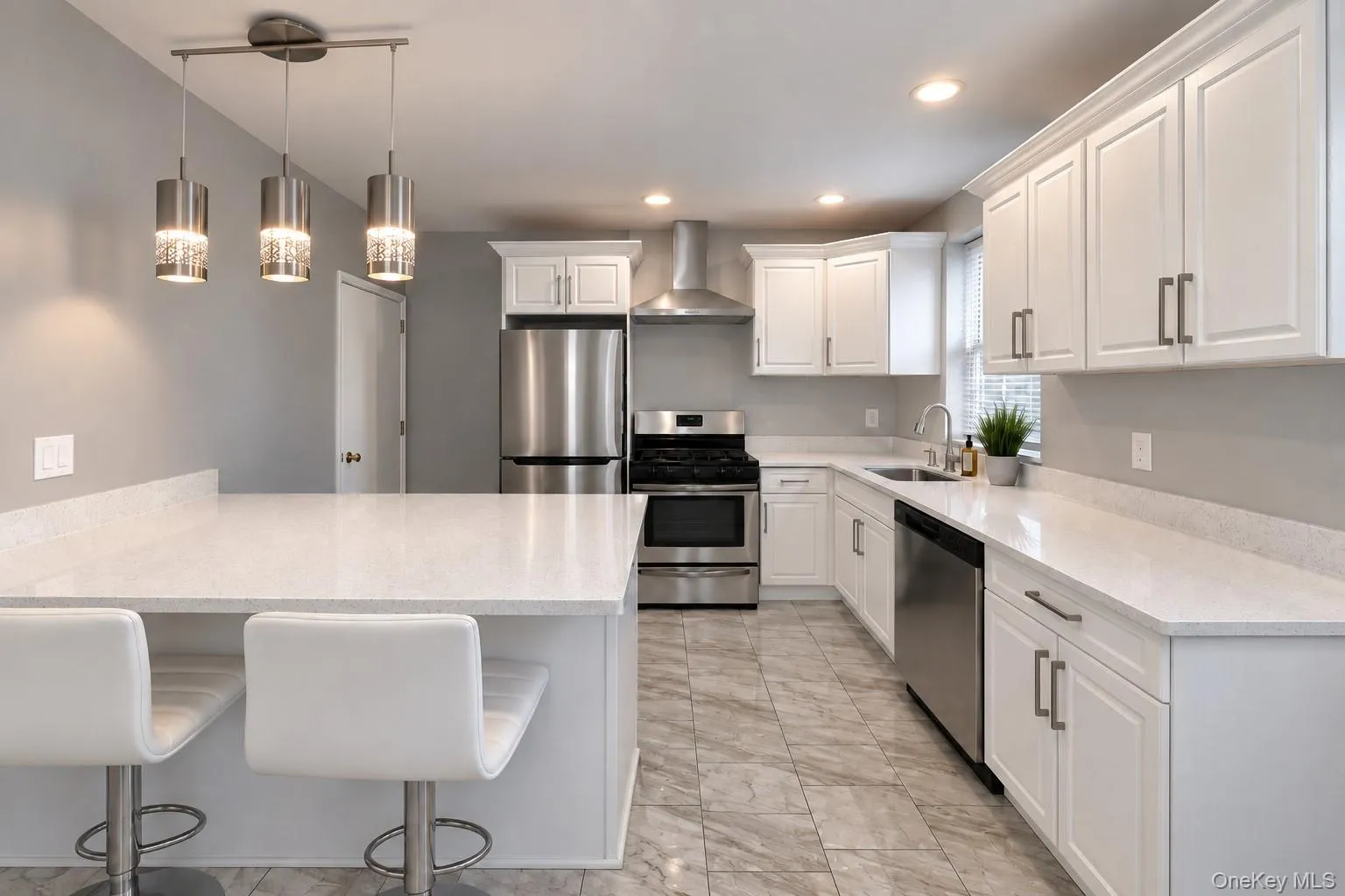 276 Swinton Avenue, New York, NY, 4 Bedrooms Bedrooms, 6 Rooms Rooms,2 BathroomsBathrooms,Residential,For Rent,Swinton,0,1055901 276 Swinton Avenue, New York, NY, 4 Bedrooms Bedrooms, 6 Rooms Rooms,2 BathroomsBathrooms,Residential,For Rent,Swinton,0,1055901
